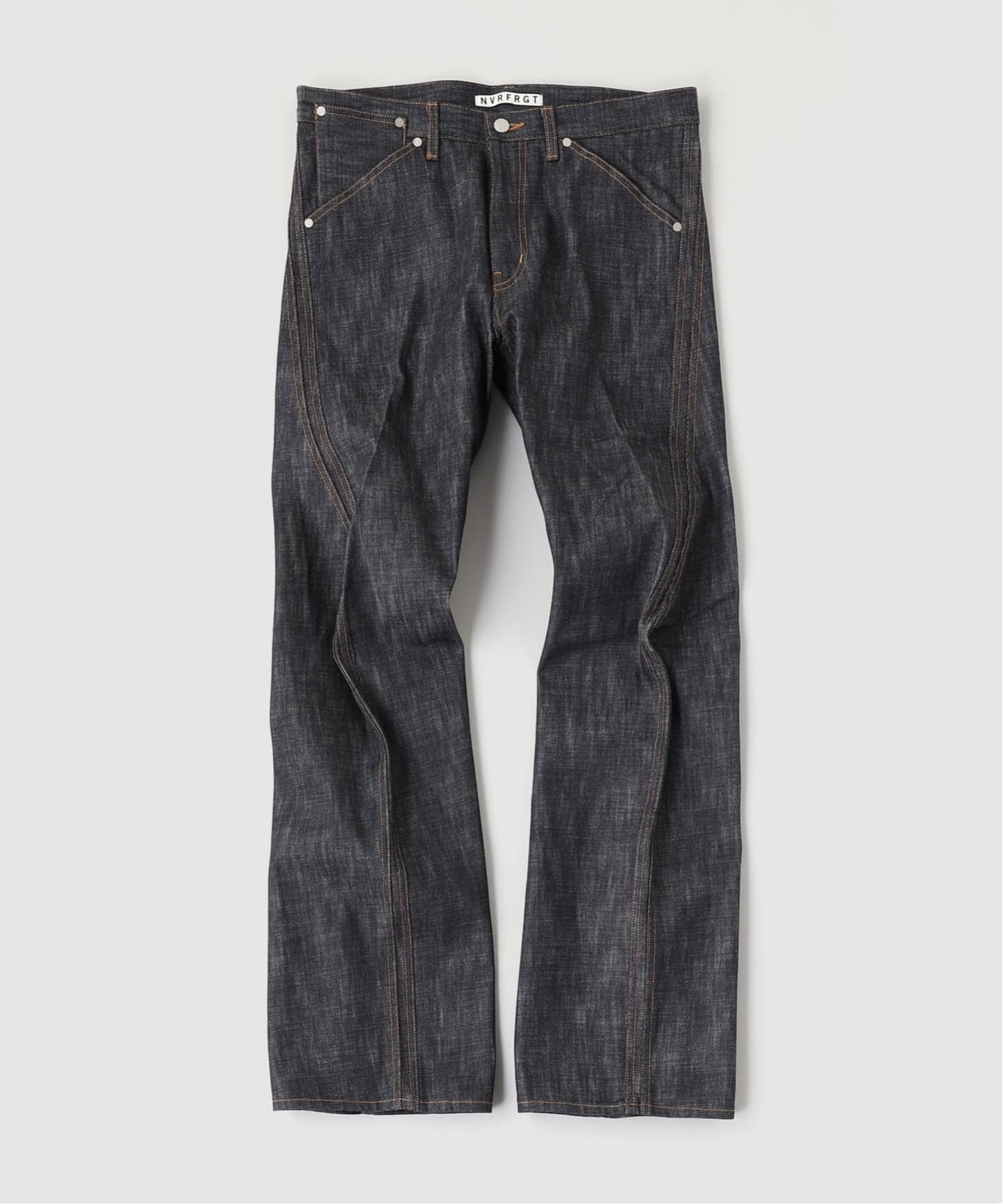 【NVRFRGT】3DTWISTED JEANS INDIGO ツイスト デニム NVRFRGT / ネヴァーフォーゲット 3D TWISTED JEANS INDIGO（デニム