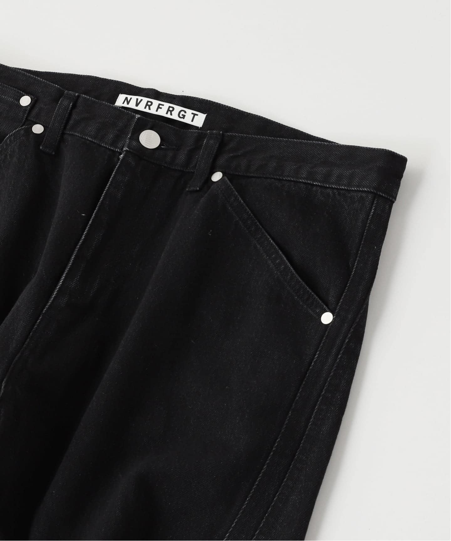 NVRFRGT / ネヴァーフォーゲット 3D TWISTED JEANS F.BLACK（デニム