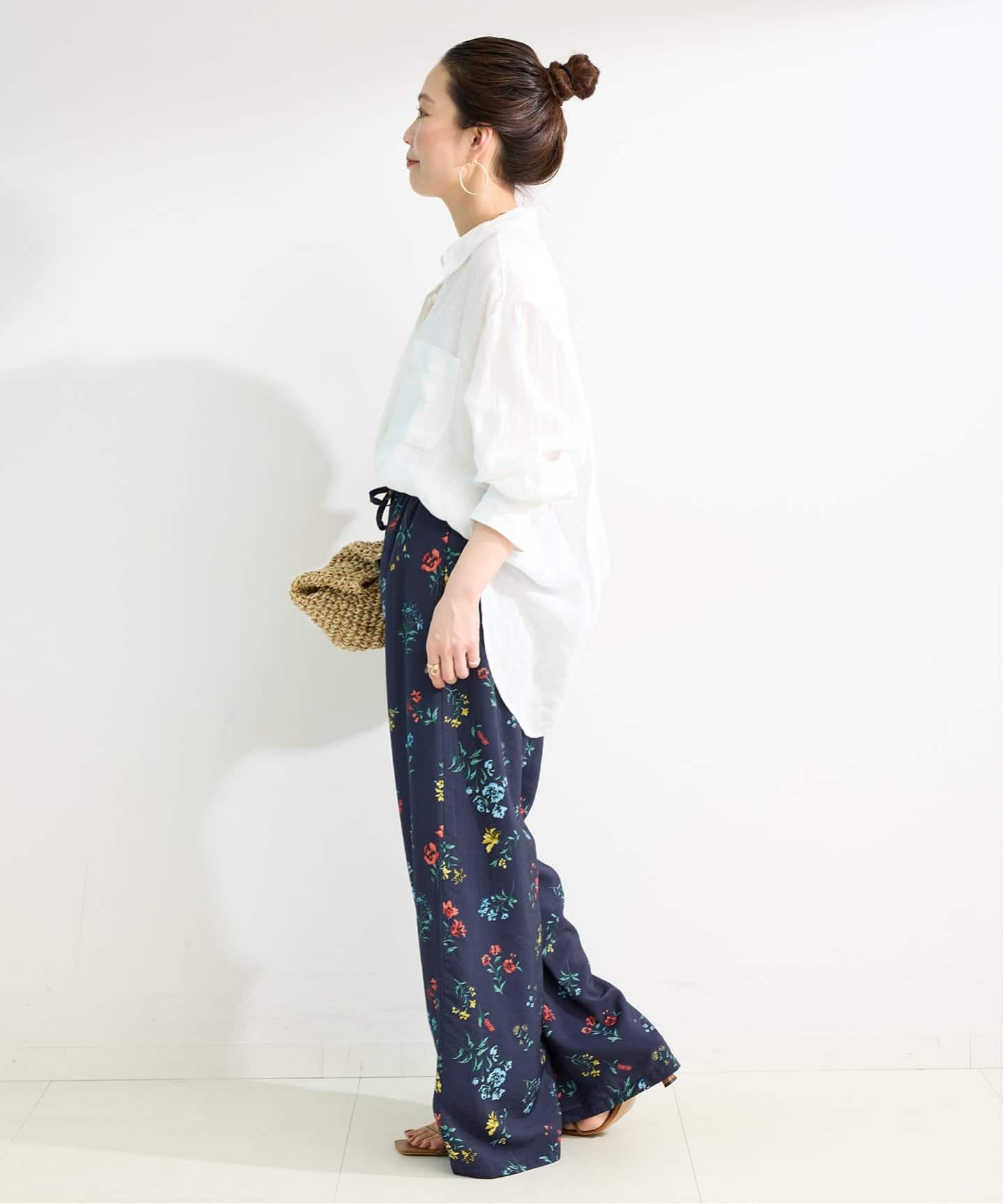 茶・水色パンツ 手洗い可 / ボタニカル柄パンツ（その他パンツ）｜B.C STOCK（ベーセー