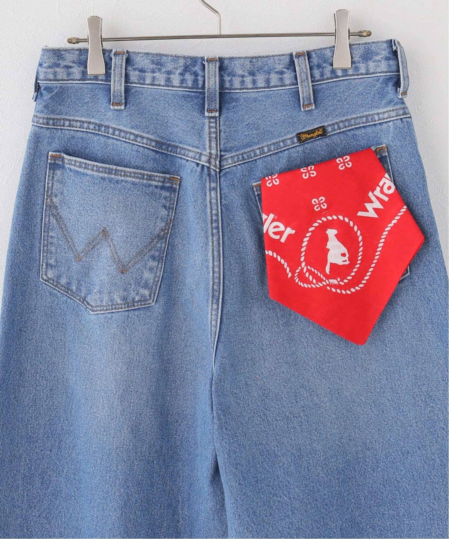 WEB＋一部店舗限定】Wrangler / ラングラー WIDE MidUSEDWash（デニム