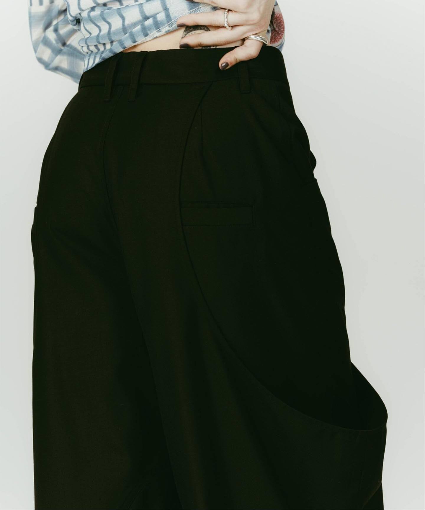 Knuth Marf/クヌースマーフ high-boot detail pants（スラックス