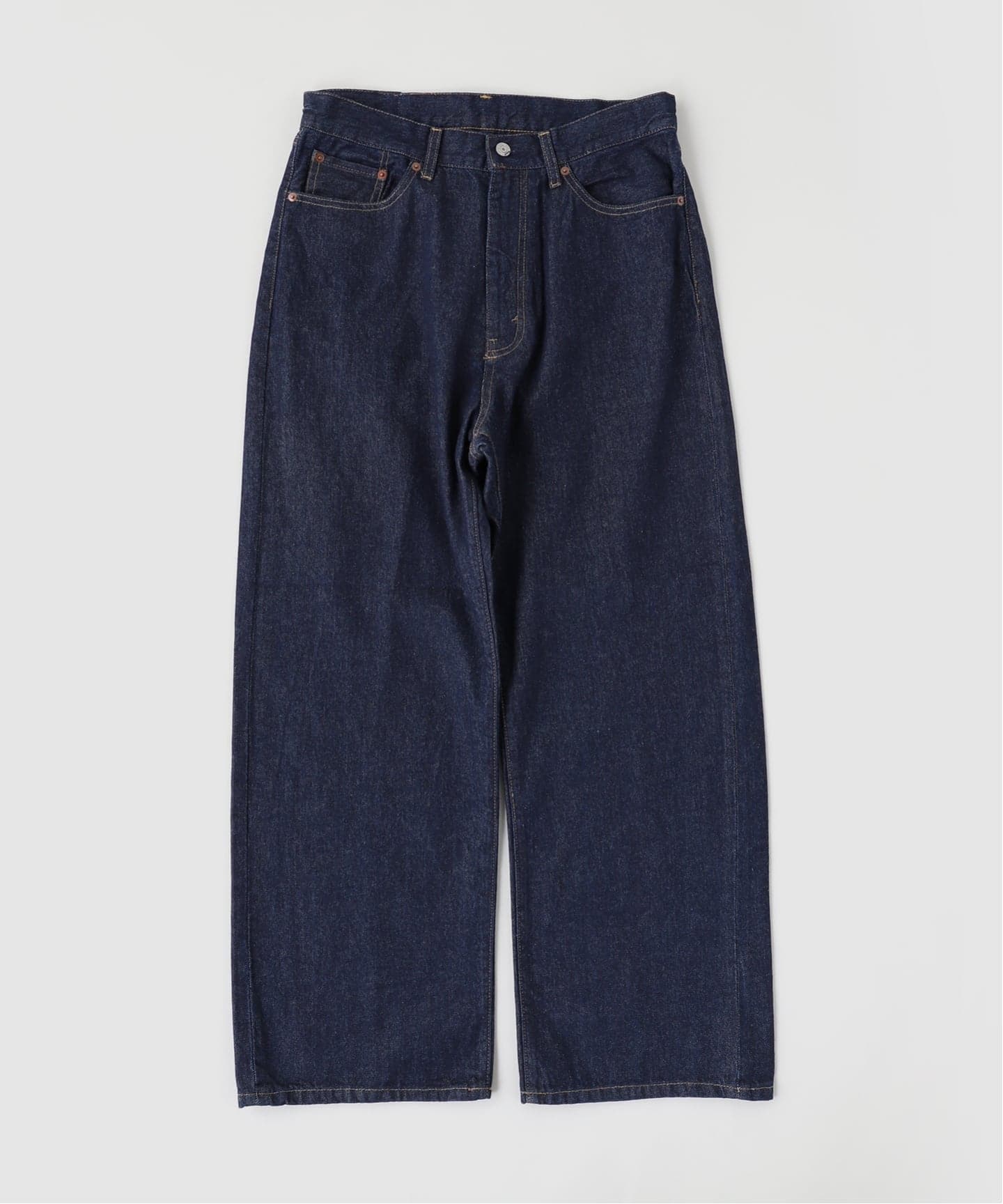 MID RISE STOVE PIPE JEAN（デニムパンツ・ジーンズ）｜B.C STOCK