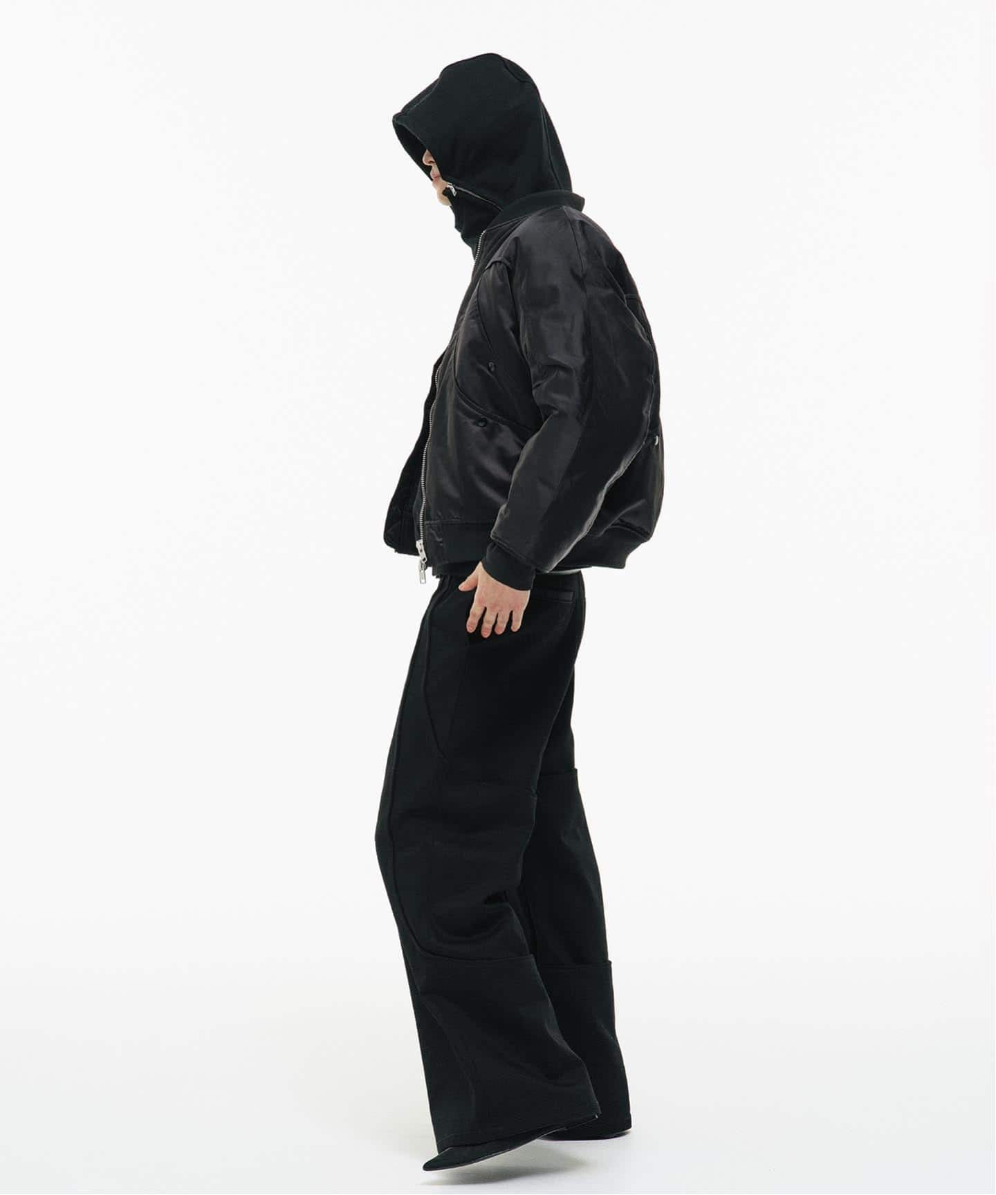 GOAT ESSENCE / ゴートエッセンス TUCK CURVED WIDE PANTS（スラックス