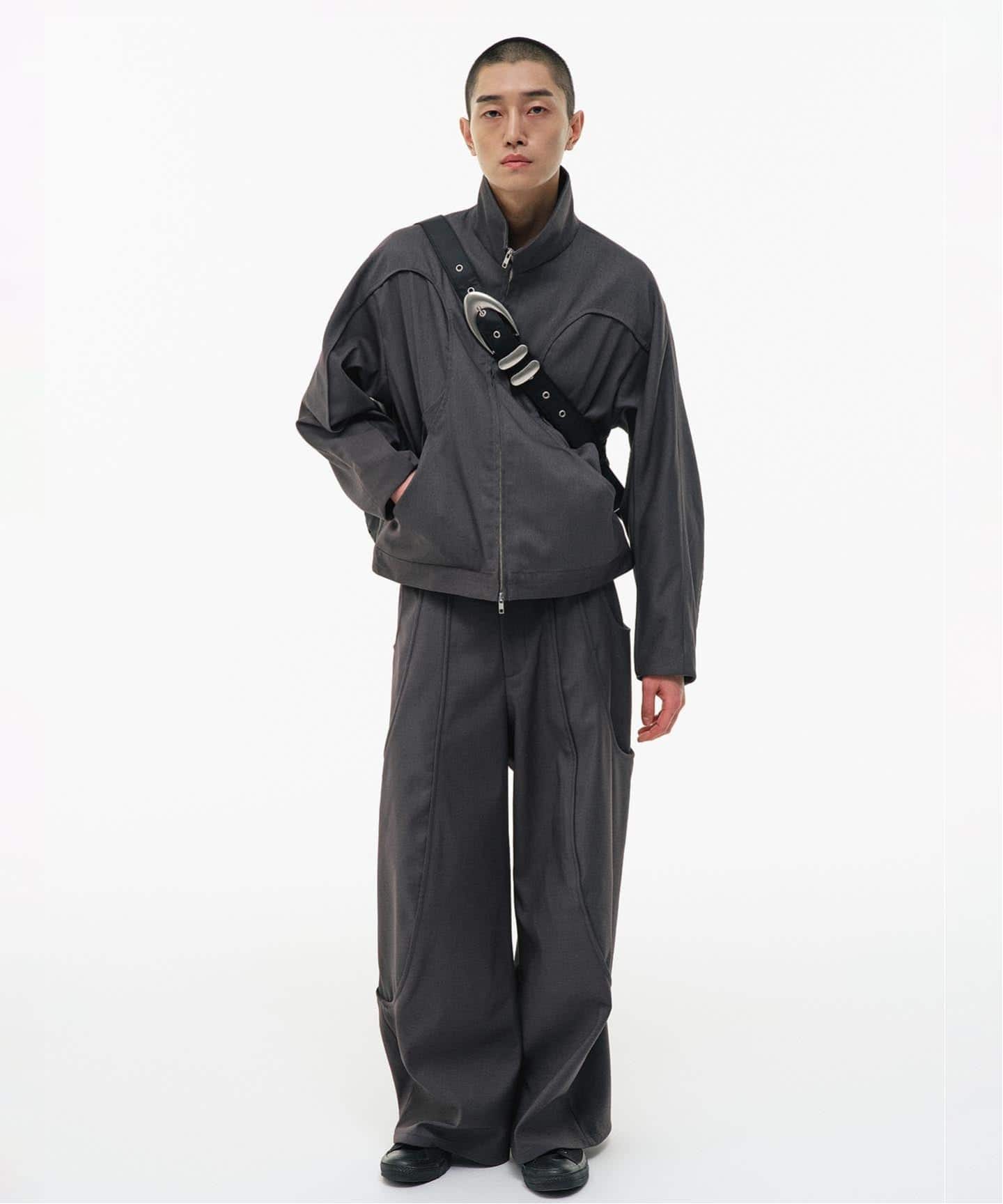 GOAT ESSENCE / ゴートエッセンス TUCK CURVED WIDE PANTS（スラックス