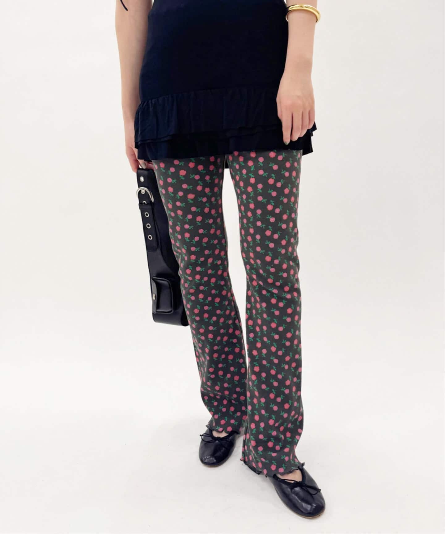 HOLIDAY/ホリデイ】SUPER RIB PANTS(FLOWER)（スラックス）｜EDIT.FOR