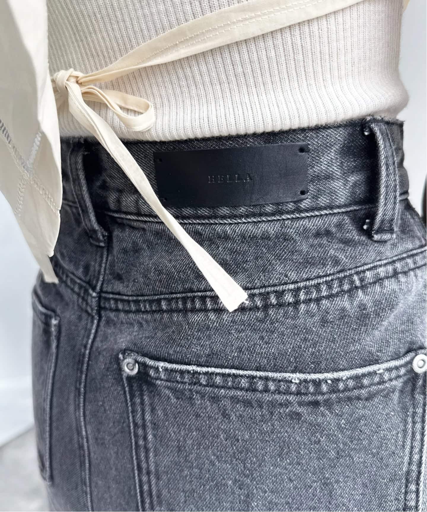 Hella/ヘラ】side hem slit denim（デニムパンツ・ジーンズ）｜EDIT