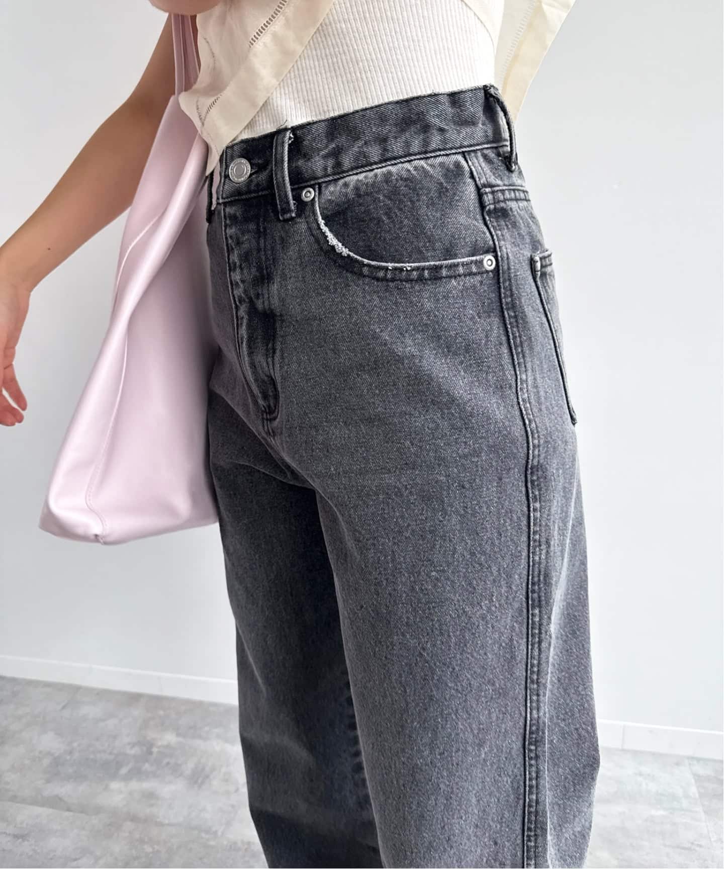 Hella/ヘラ】side hem slit denim（デニムパンツ・ジーンズ）｜EDIT