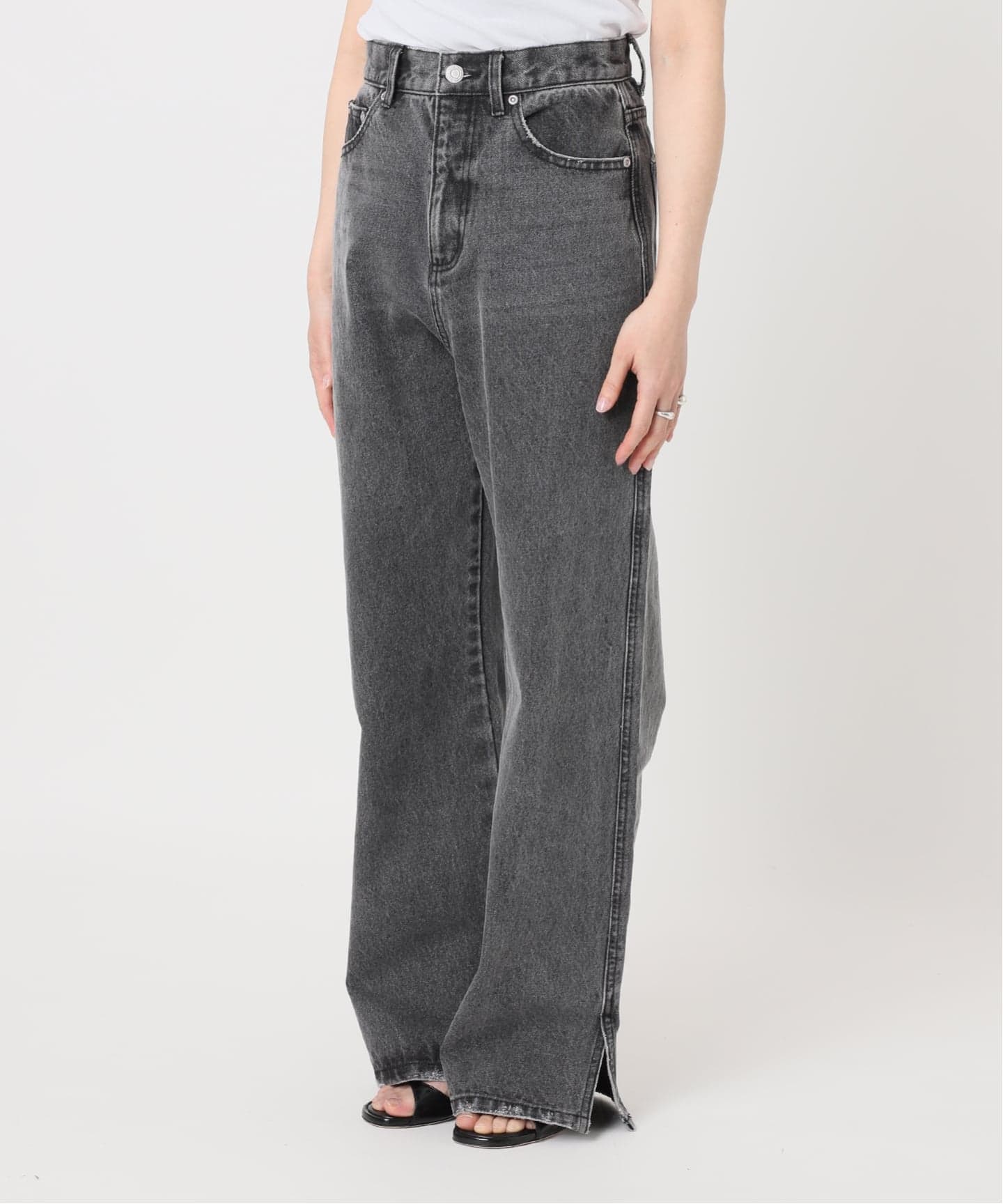Hella/ヘラ】side hem slit denim（デニムパンツ・ジーンズ）｜EDIT