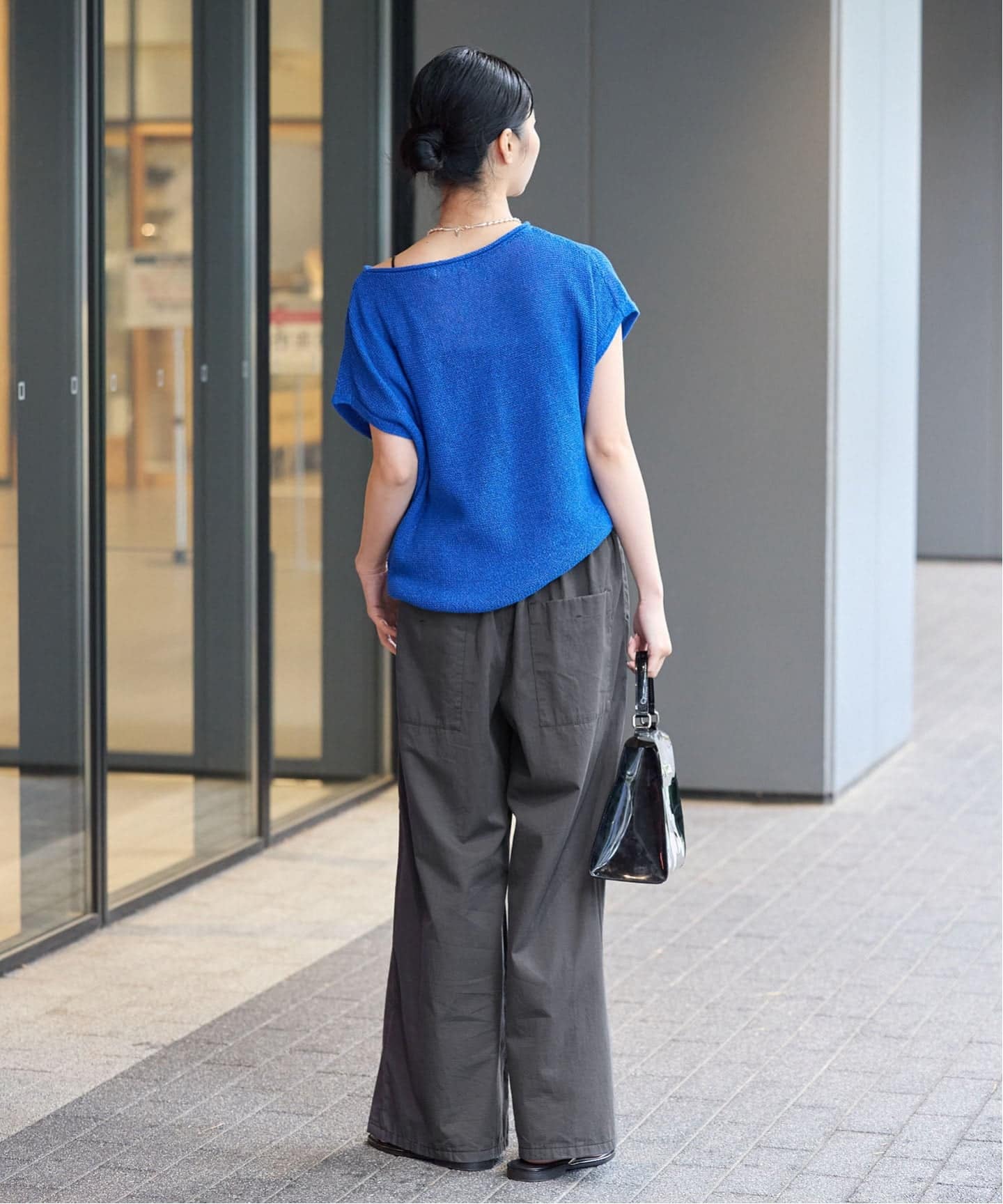 洗濯機洗い可》コットンサテンイージーワイドパンツ（その他パンツ