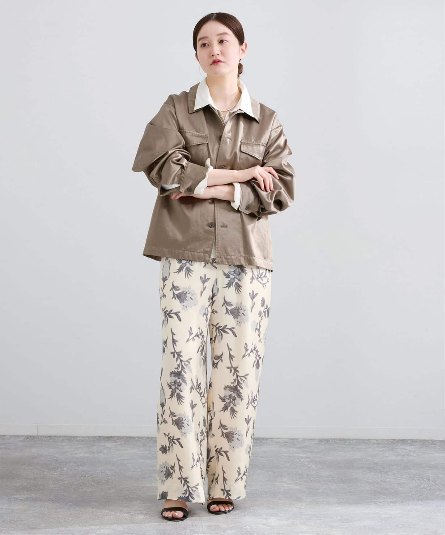 Deveauxボタニカルフラワープリントパンツ（その他パンツ）｜IENA