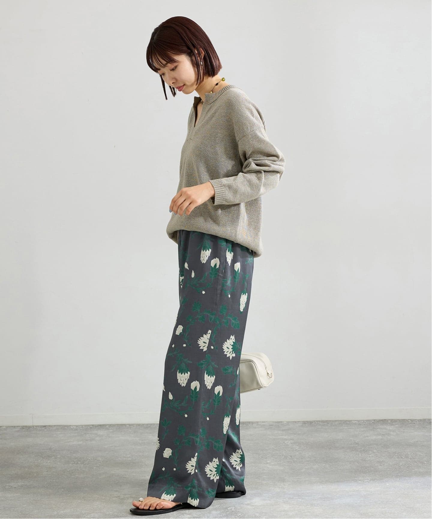 Deveauxボタニカルフラワープリントパンツ（その他パンツ）｜IENA