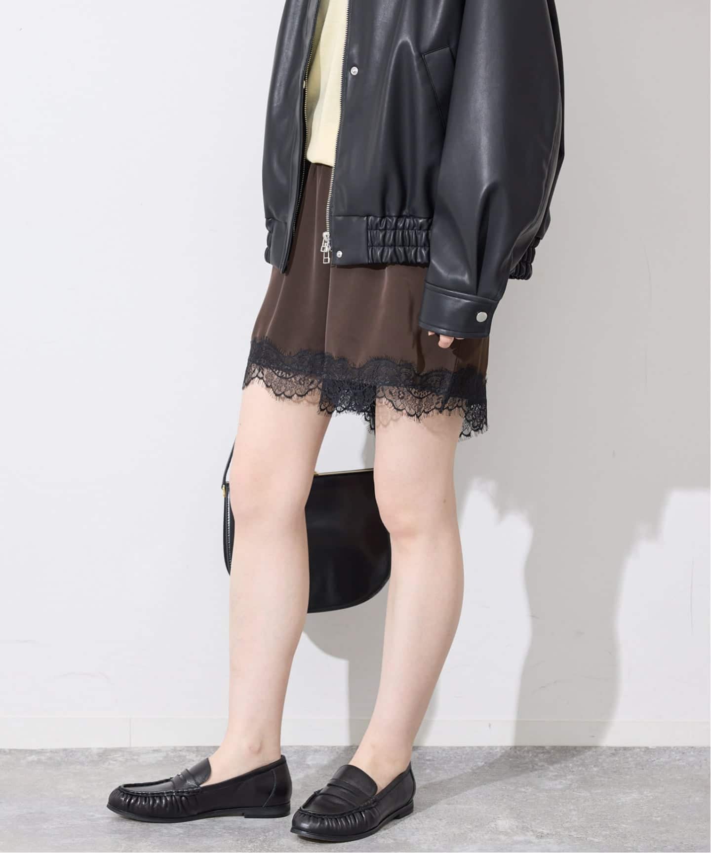 セットアップ対応可》サテンレースショーツ（その他パンツ）｜SLOBE