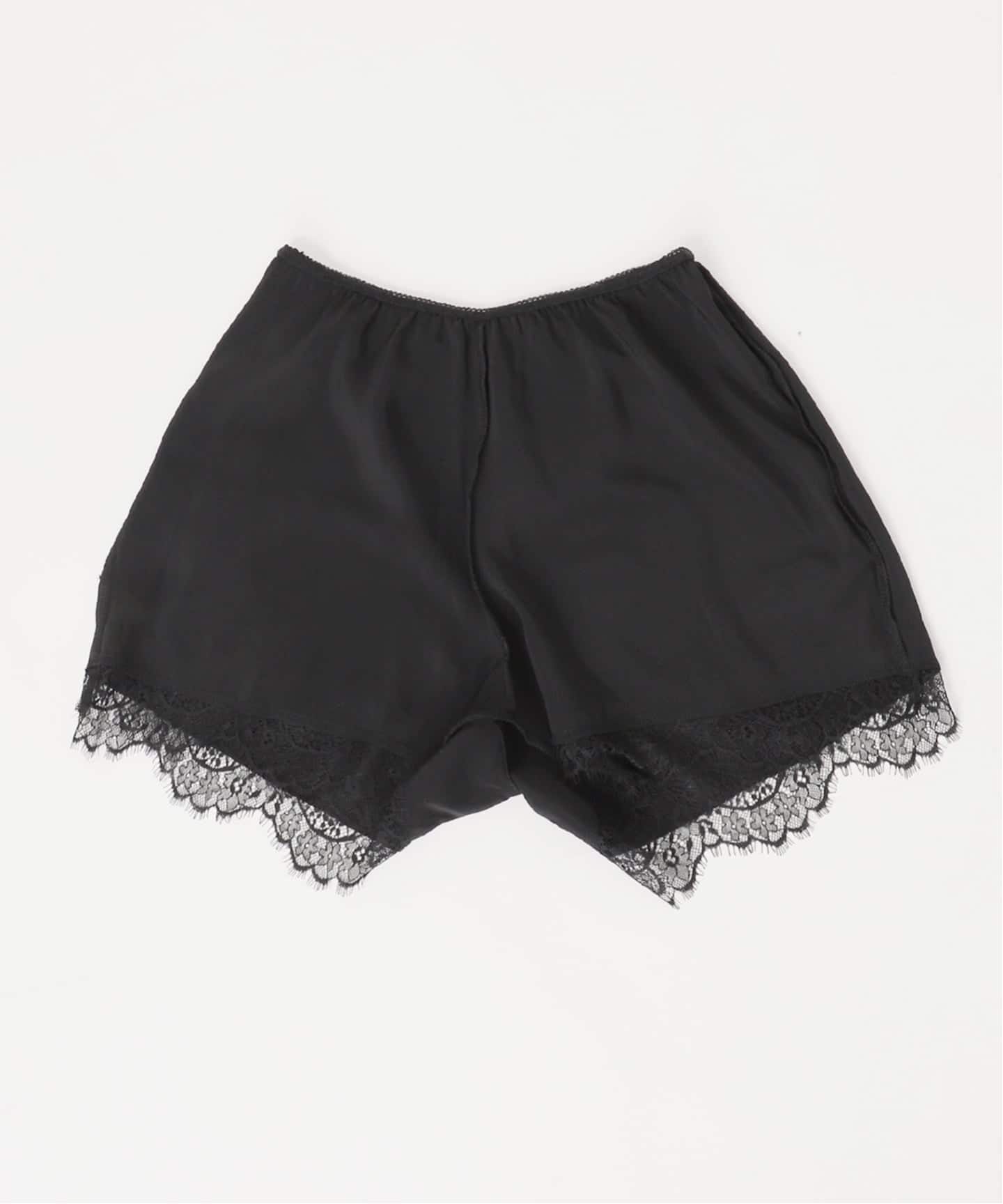 セットアップ対応可》サテンレースショーツ（その他パンツ）｜SLOBE