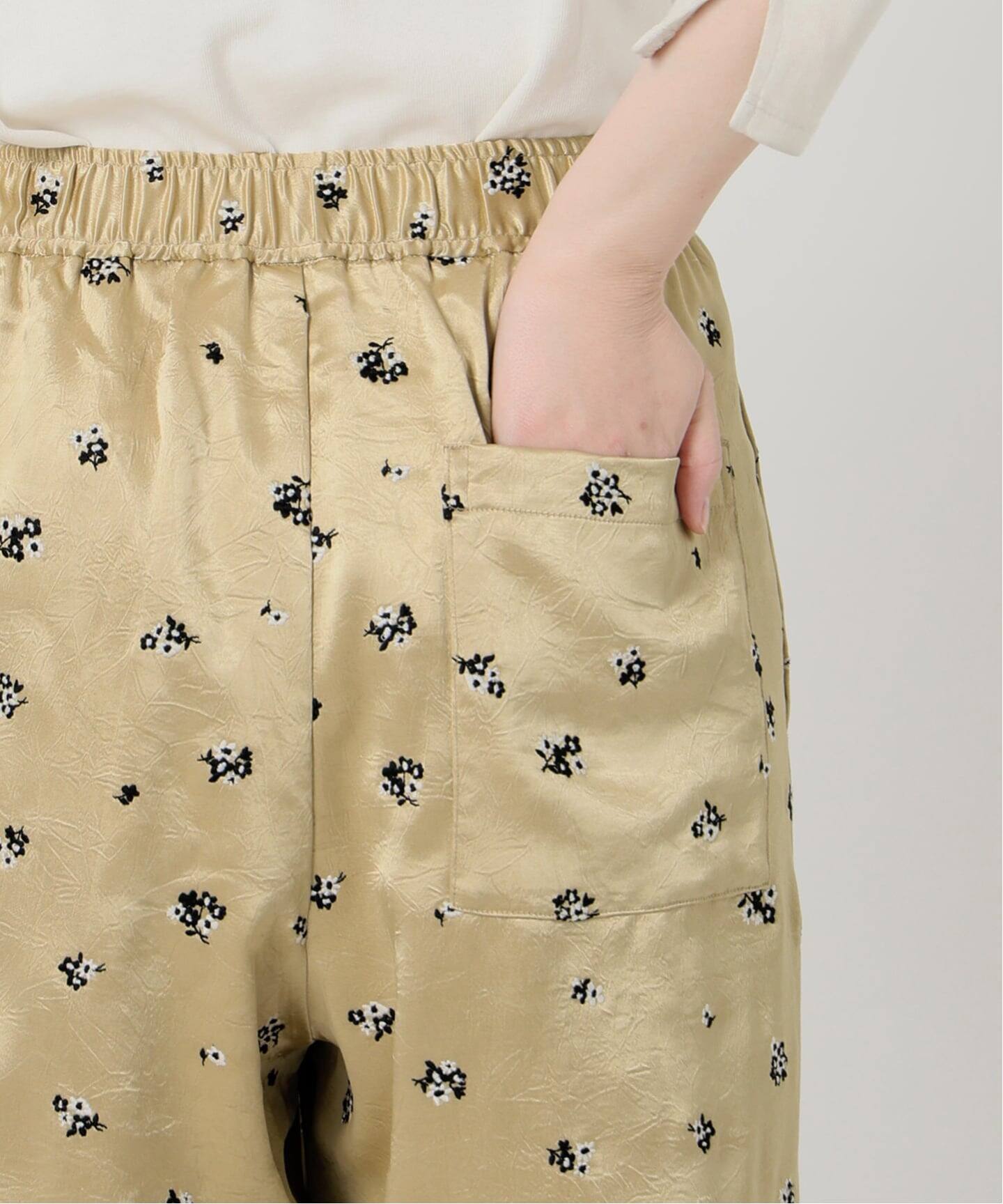 flower刺繍サテンイージーパンツ（その他パンツ）｜SLOBE IENA