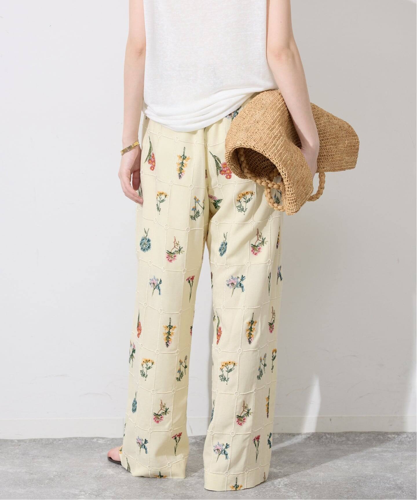 SLOBE IENA embroideryメッシュパンツ　ホワイト embroideryメッシュパンツ（その他パンツ）｜SLOBE IENA（スローブ