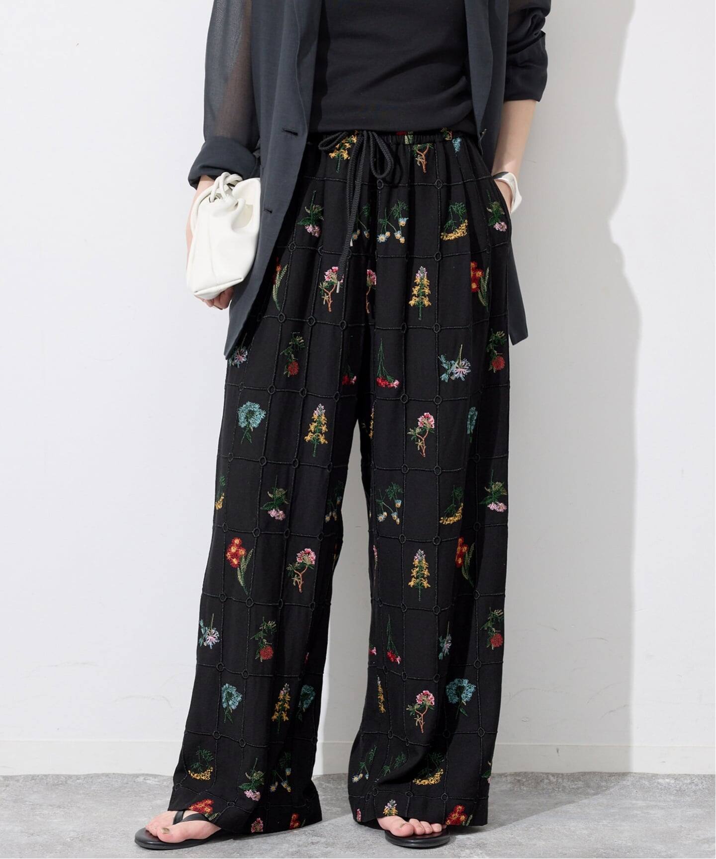 スローブイエナ　embroideryメッシュパンツ　ブラック 追加》embroideryメッシュパンツ（その他パンツ）｜SLOBE IENA