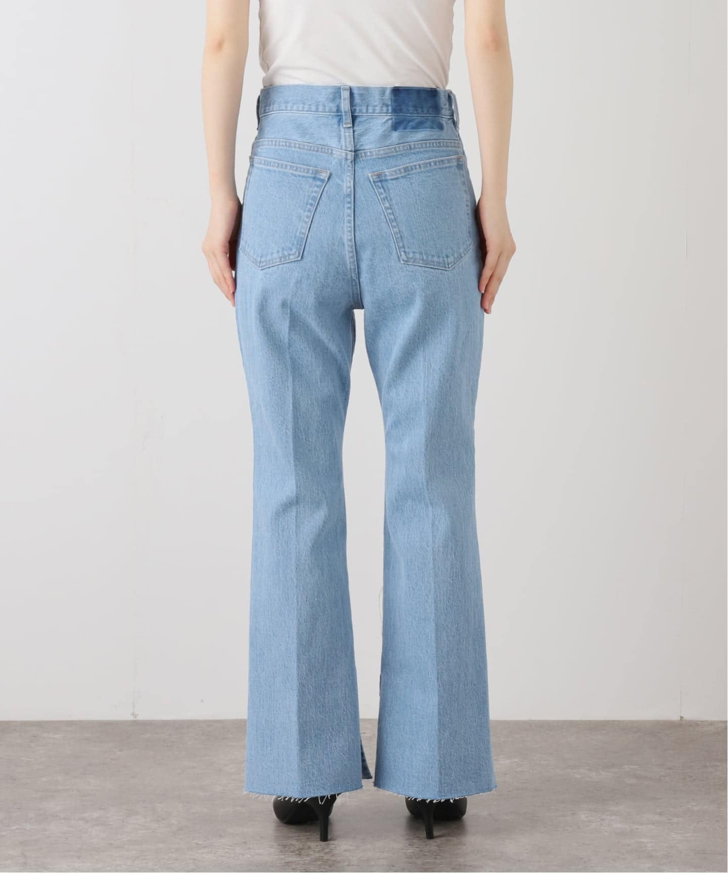 LE DENIM PINNED FLARE LEG（デニムパンツ・ジーンズ）｜SLOBE IENA