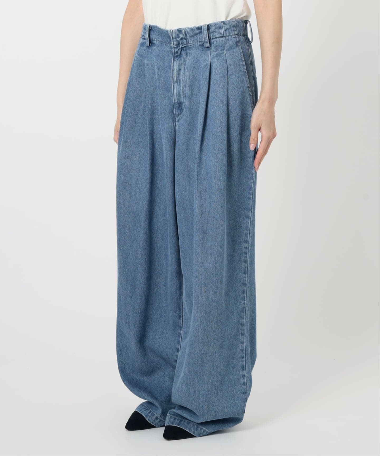 WEB限定/3サイズ展開/追加5予約》LEDENIM TUCK TROUSERデニム（デニム