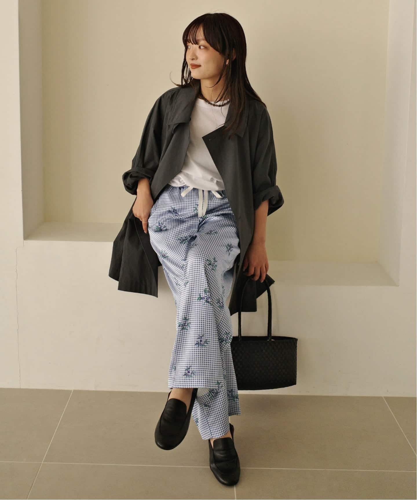 Margaux Dereume × SLOBE サテンイージーパンツ（その他パンツ
