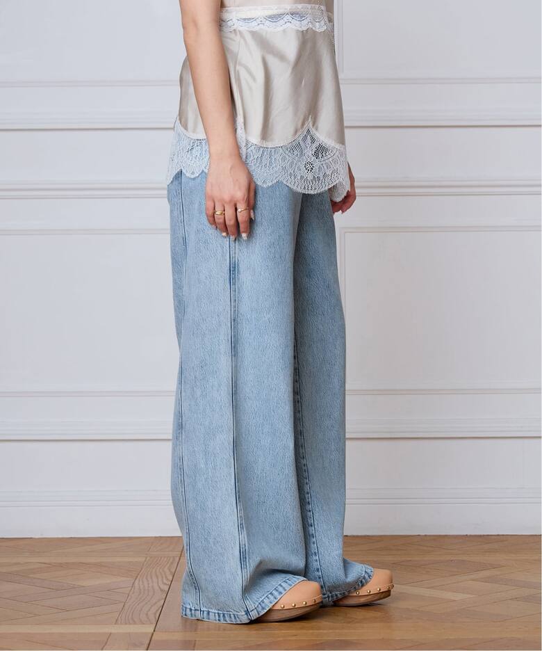 IENA LA BOUCLE ソフトデニムシルエットパンツ（デニムパンツ