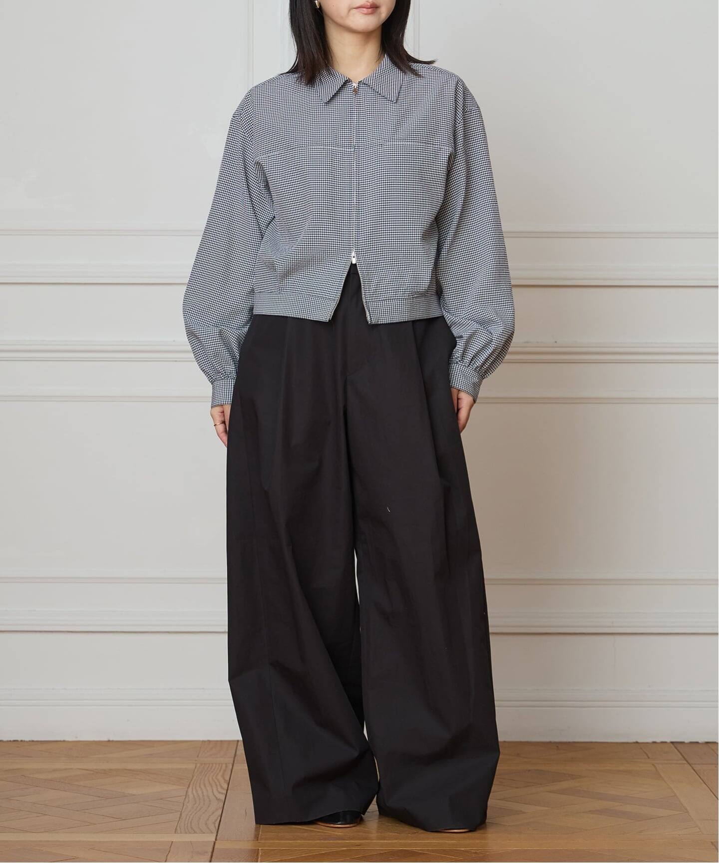 IENA LA BOUCLE コットンウェザーバレルパンツ（スラックス）｜IENA