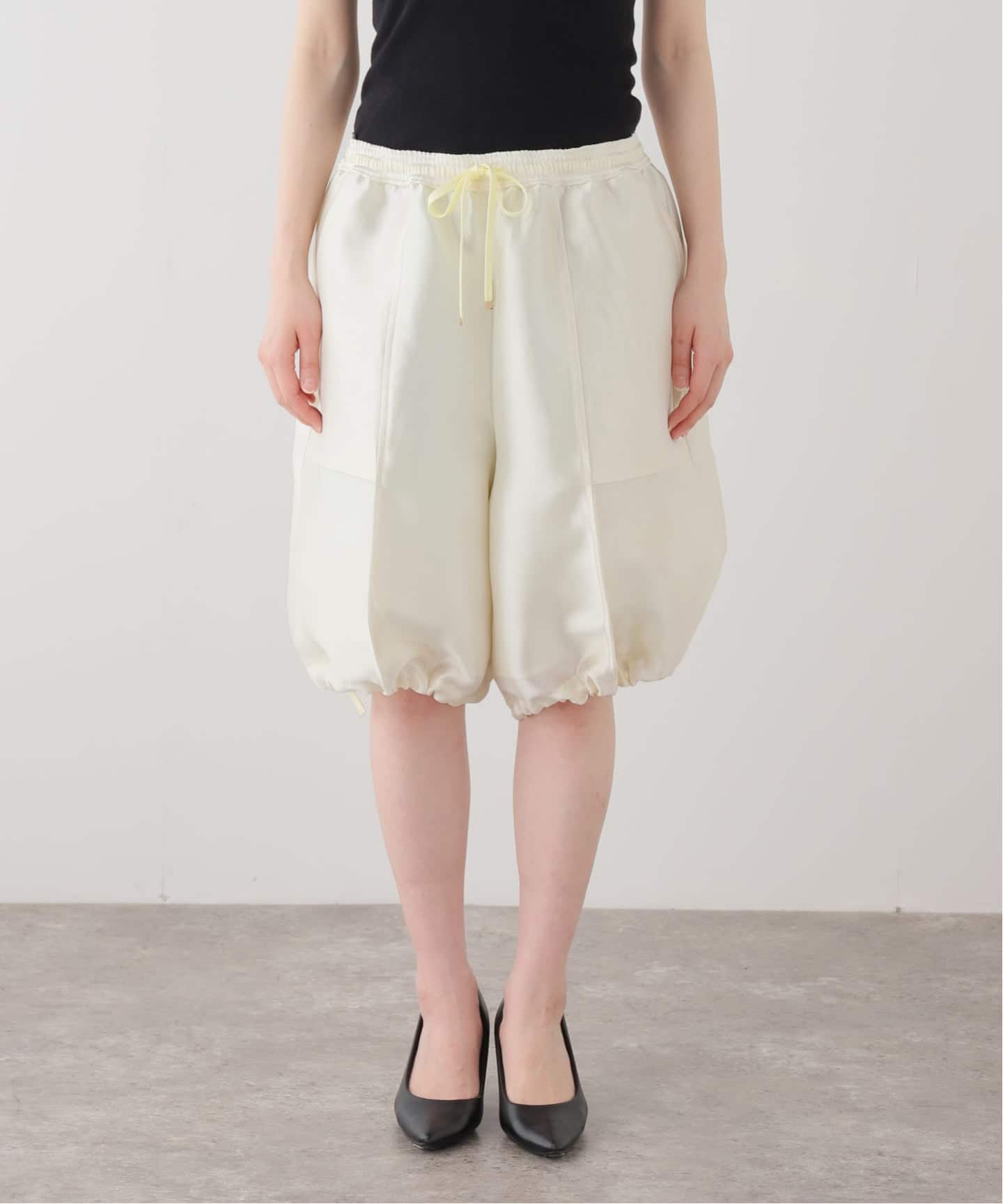 IENA LA BOUCLE ブライトシアーハーフパンツ（ショート・ハーフパンツ