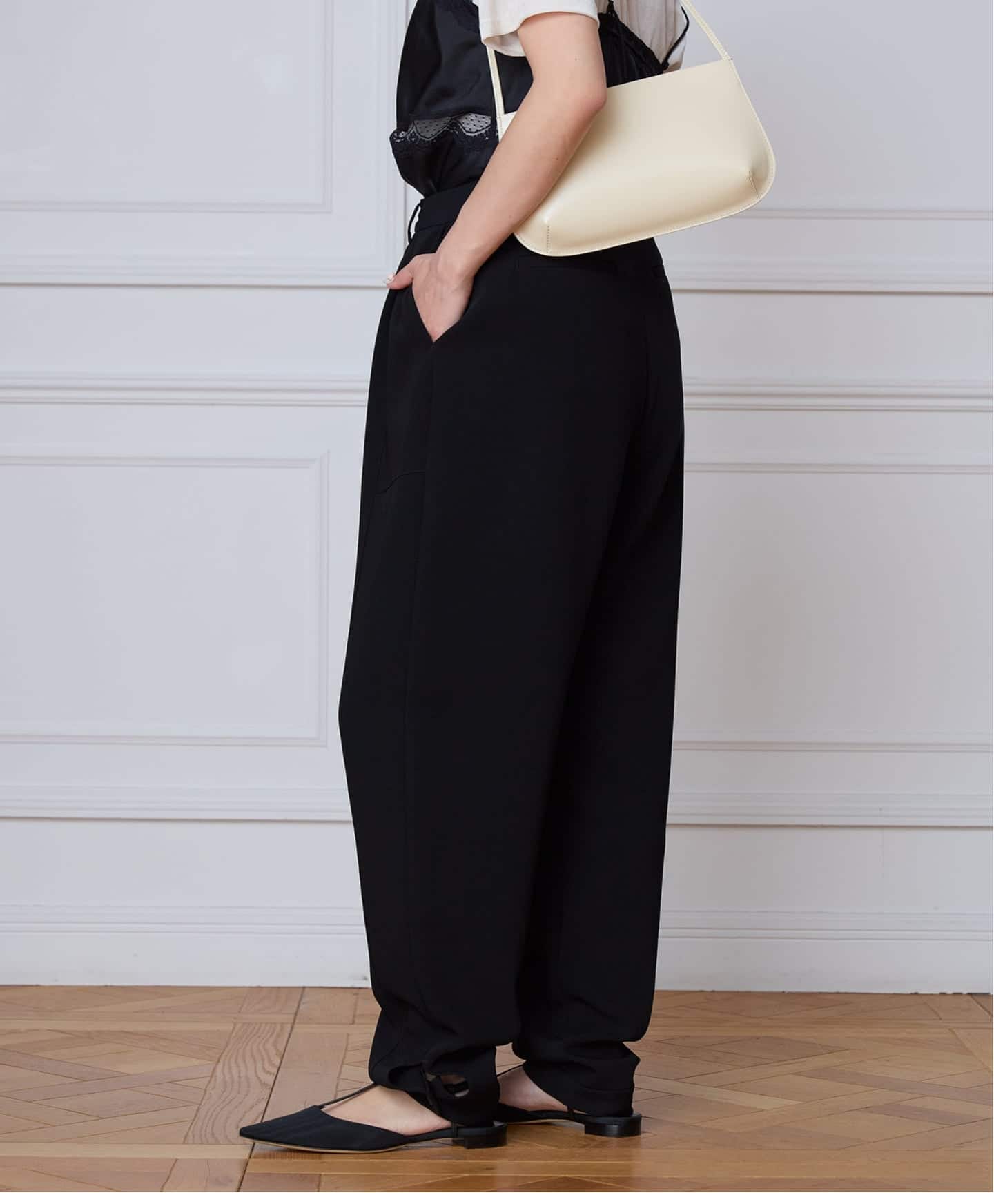 IENA LA BOUCLE バックサテンジョーゼットパンツ（その他パンツ
