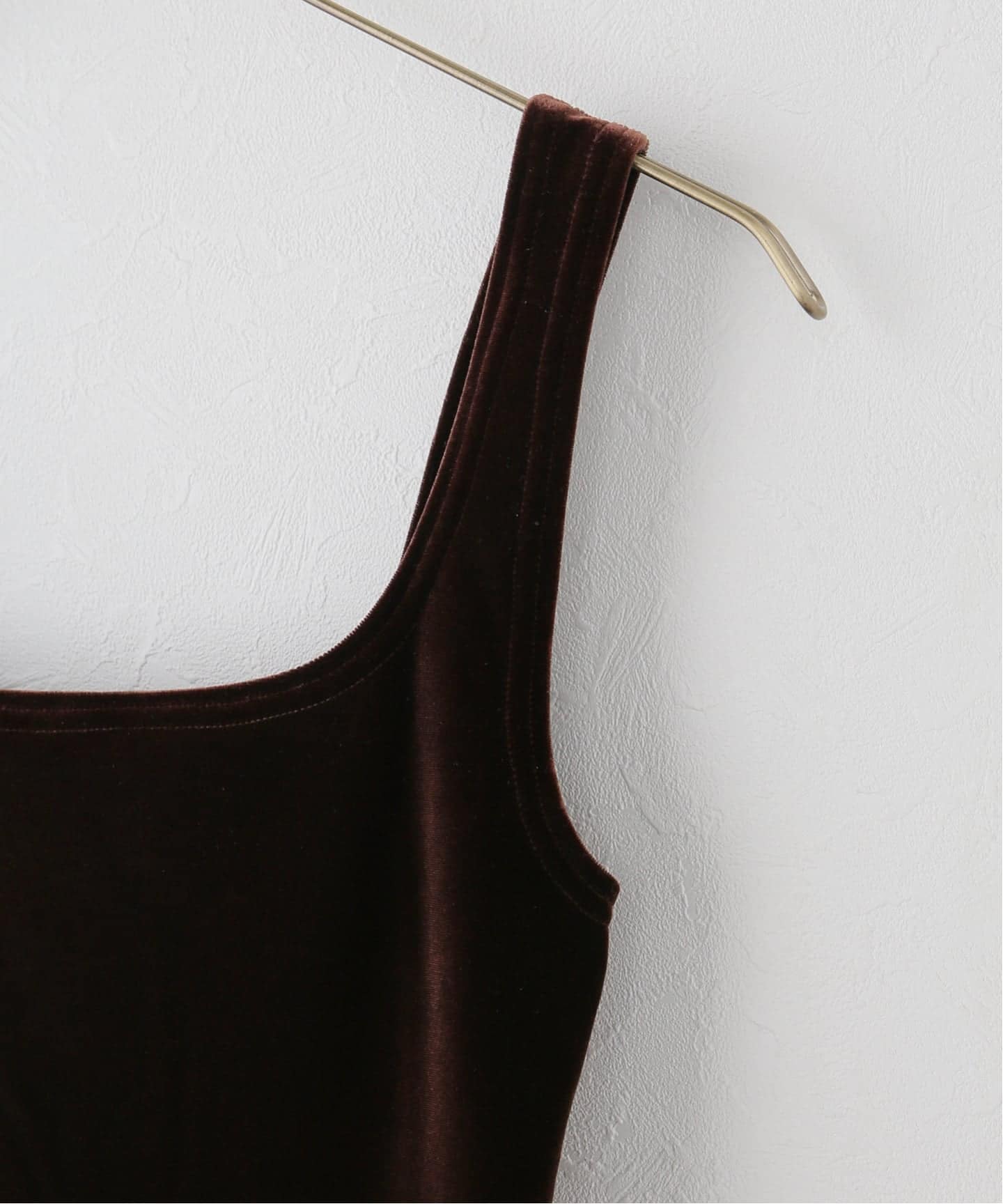 simone wild シモーネ ワイルド VELVET SINGLET（タンクトップ）｜IENA