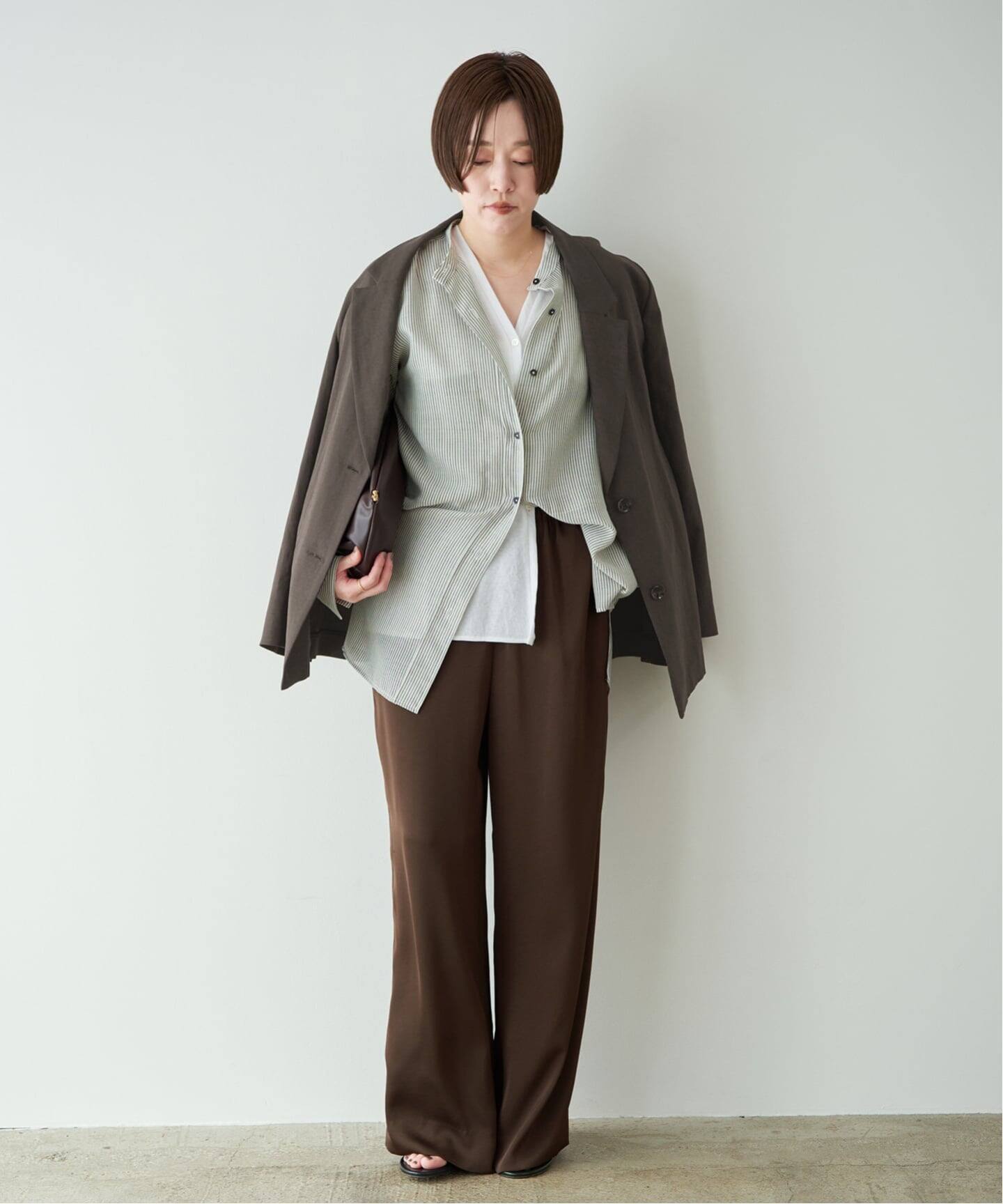 追加》dull satin relax パンツ（その他パンツ）｜Plage（プラージュ 