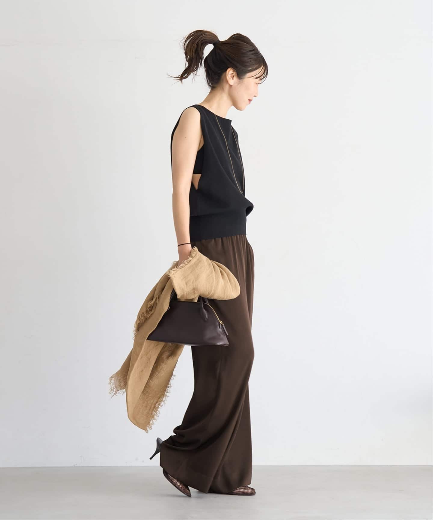 追加》dull satin relax パンツ（その他パンツ）｜Plage（プラージュ