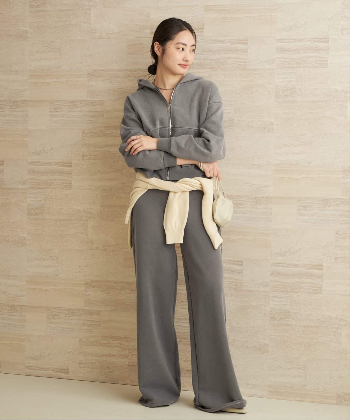 予約》ASHER / アッシャー PRIYA パンツ（スウェットパンツ）｜Plage