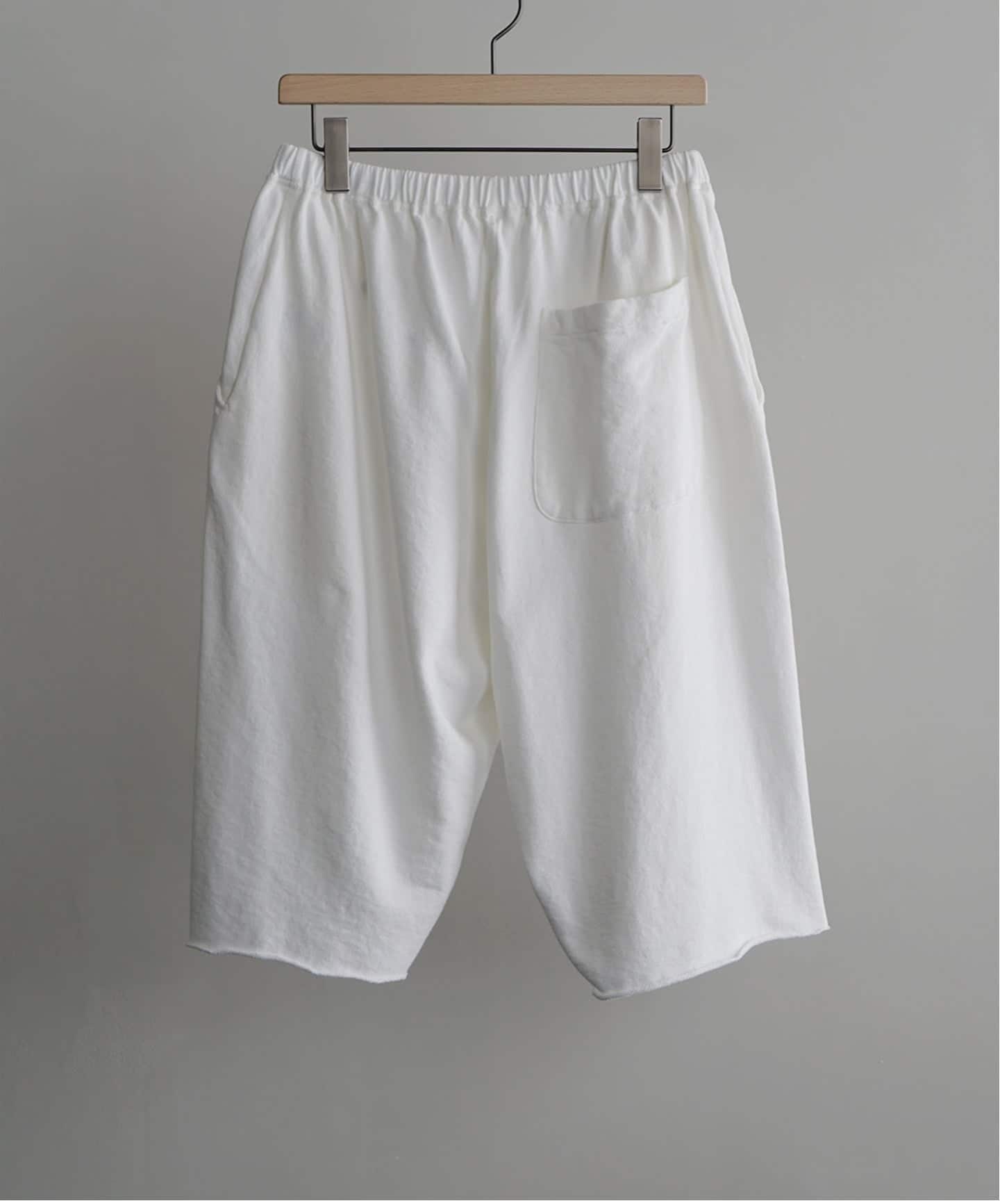 comoli ホワイトショートパンツ サイズ2 COMOLI / コモリ】 LWコットンウラケ ショーツ（ショート・ハーフ