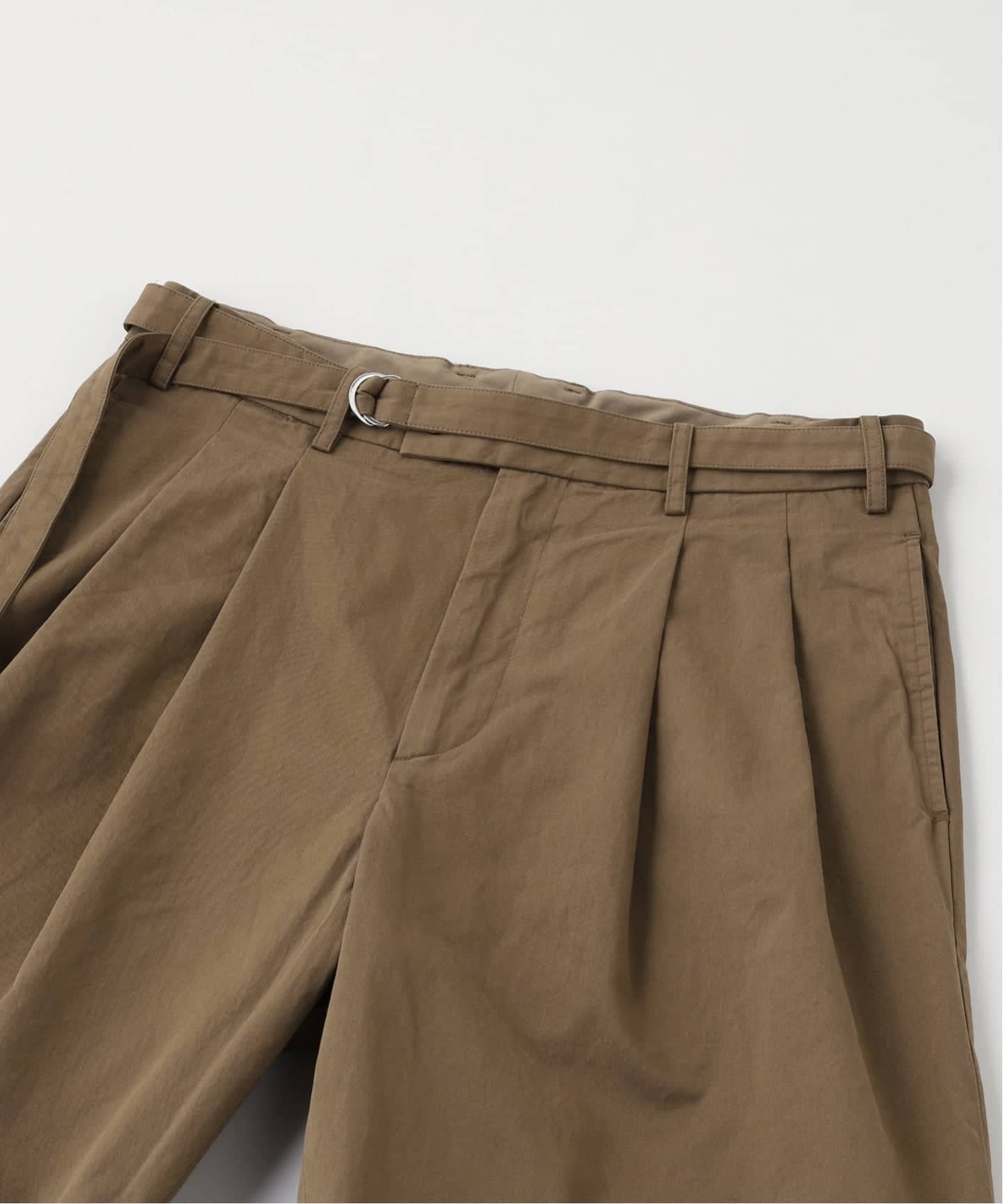 TWILL BELTED 2プリーツ ショーツ（ショート・ハーフパンツ）｜EDIFICE