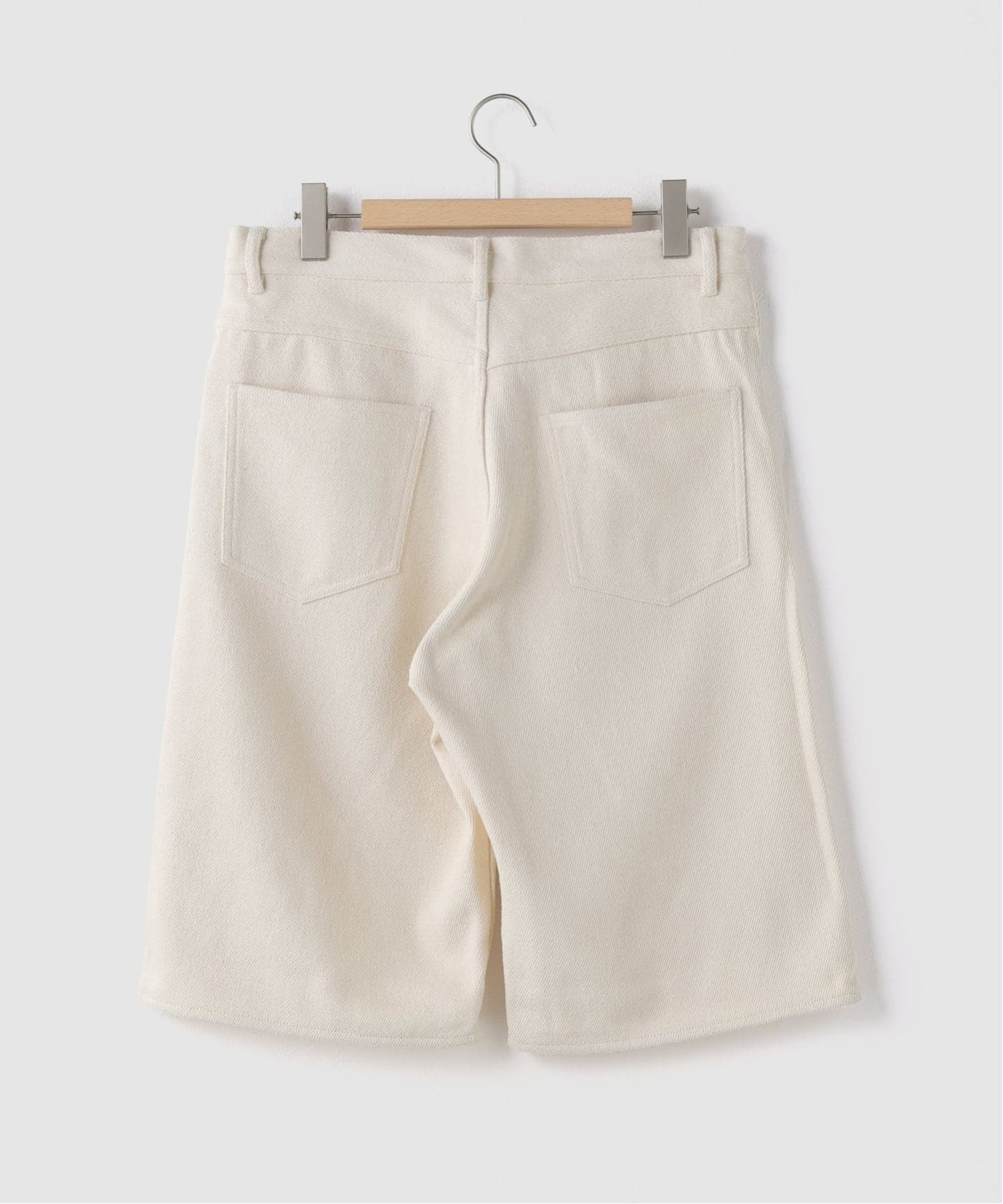 AURALEE (オーラリー) SILK NEP DENIM 5P WIDE SHORTS（その他パンツ