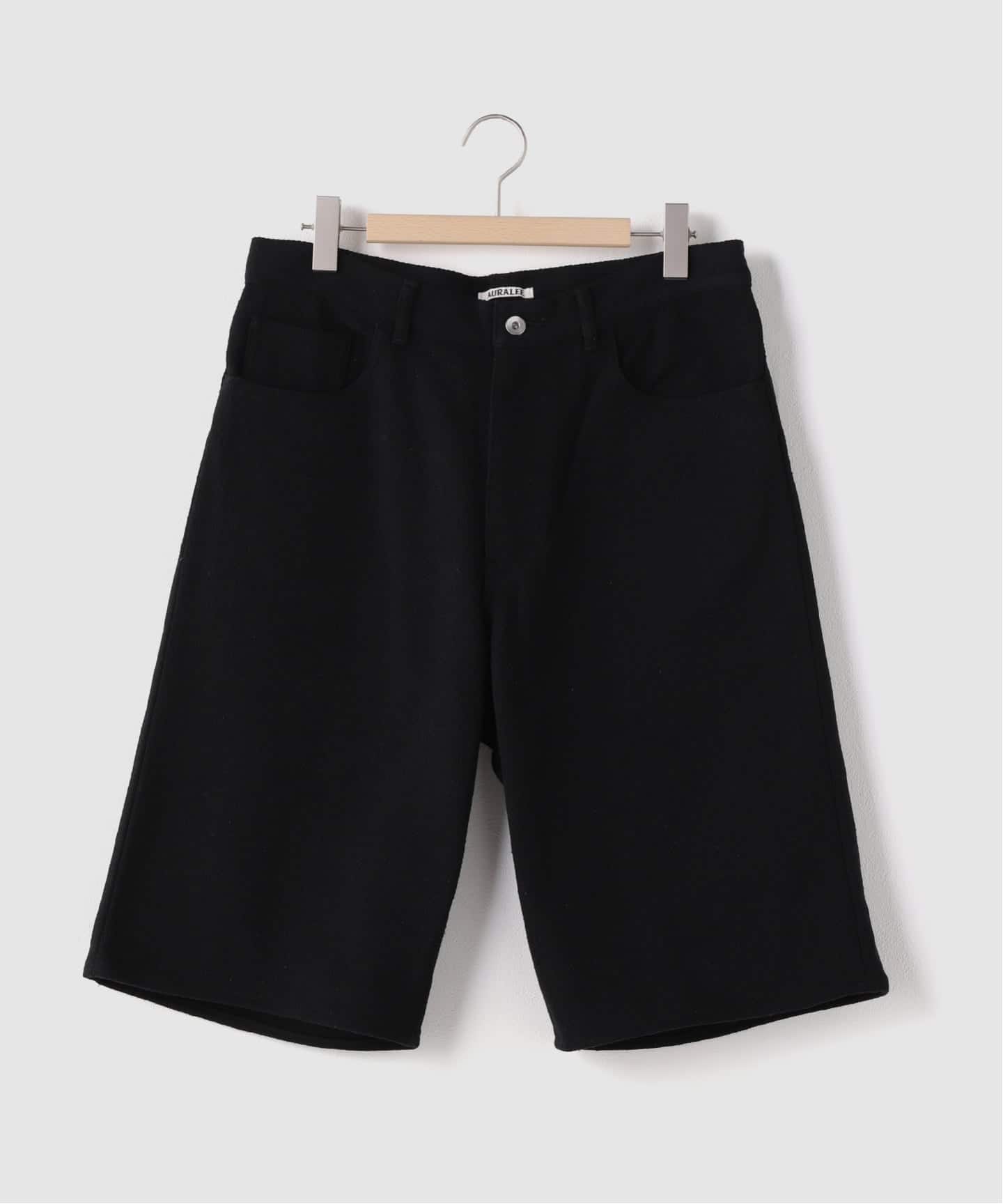 新品未使用 定価¥39,600 AURALEE オーラリー ショーツ サイズ5 AURALEE (オーラリー) SILK NEP DENIM 5P WIDE SHORTS（その他パンツ