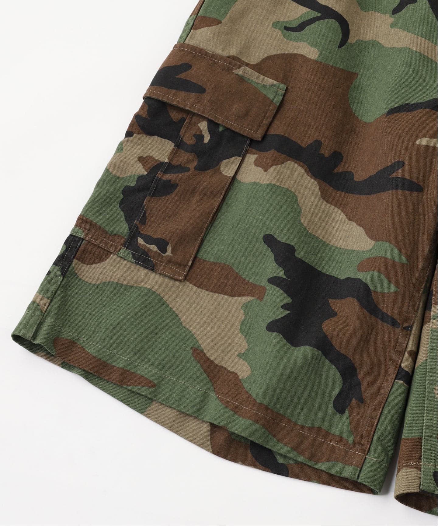 AFB / エーエフビー WIDE CARGO SHORTS（ショート・ハーフパンツ