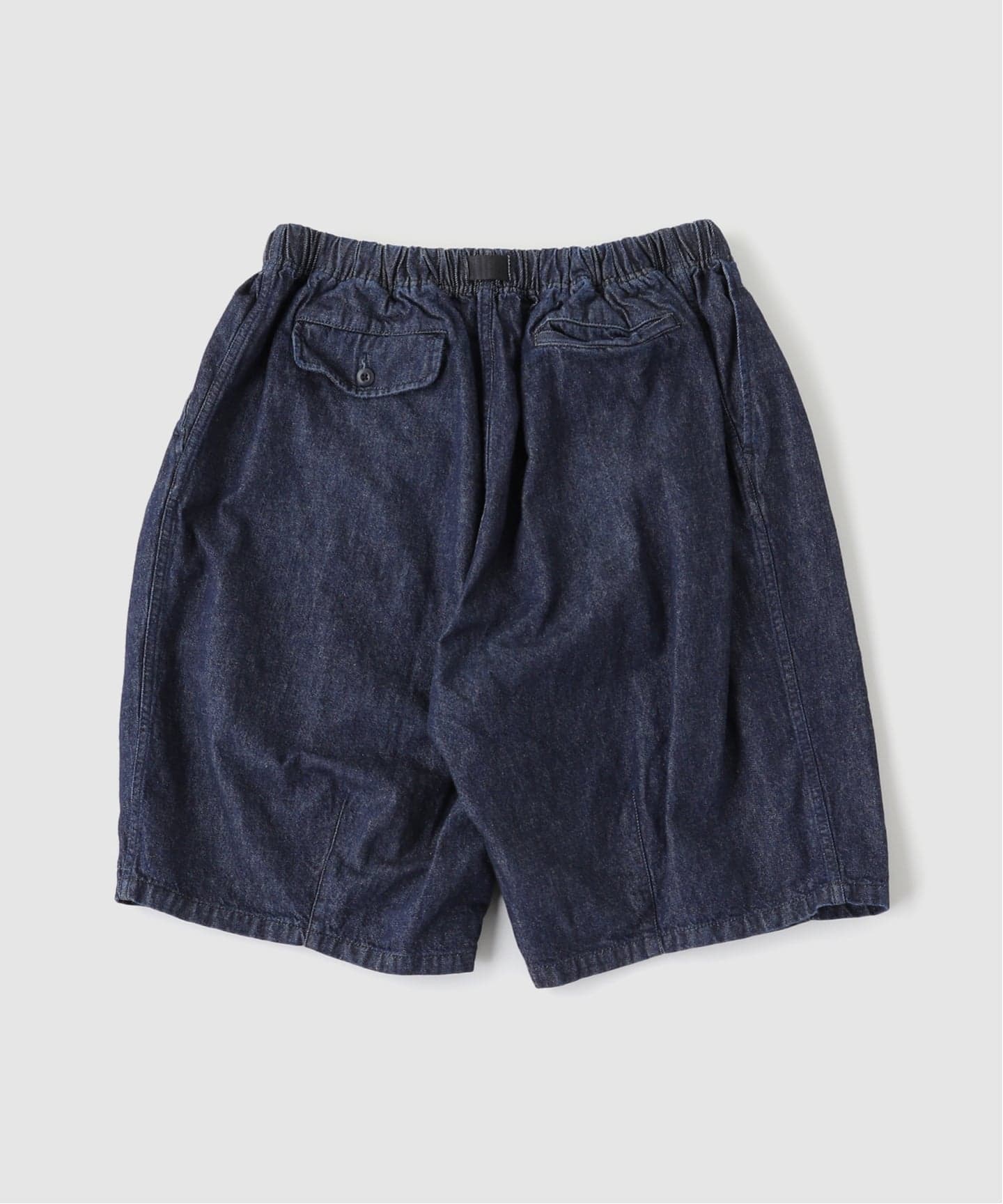 ​【極美品】is-nessイズネスバルーンショーツ ネイビー 1003SPA02 is-ness / イズネス Balloon Shorts（ショート・ハーフパンツ）｜WISM