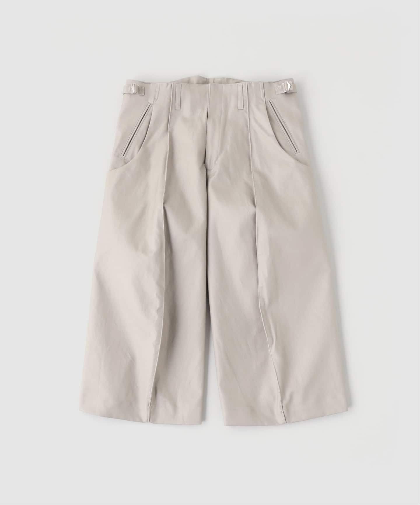 NVRFRGT / ネヴァーフォーゲット S CURVED UTILITY CAPRI TROUSERS