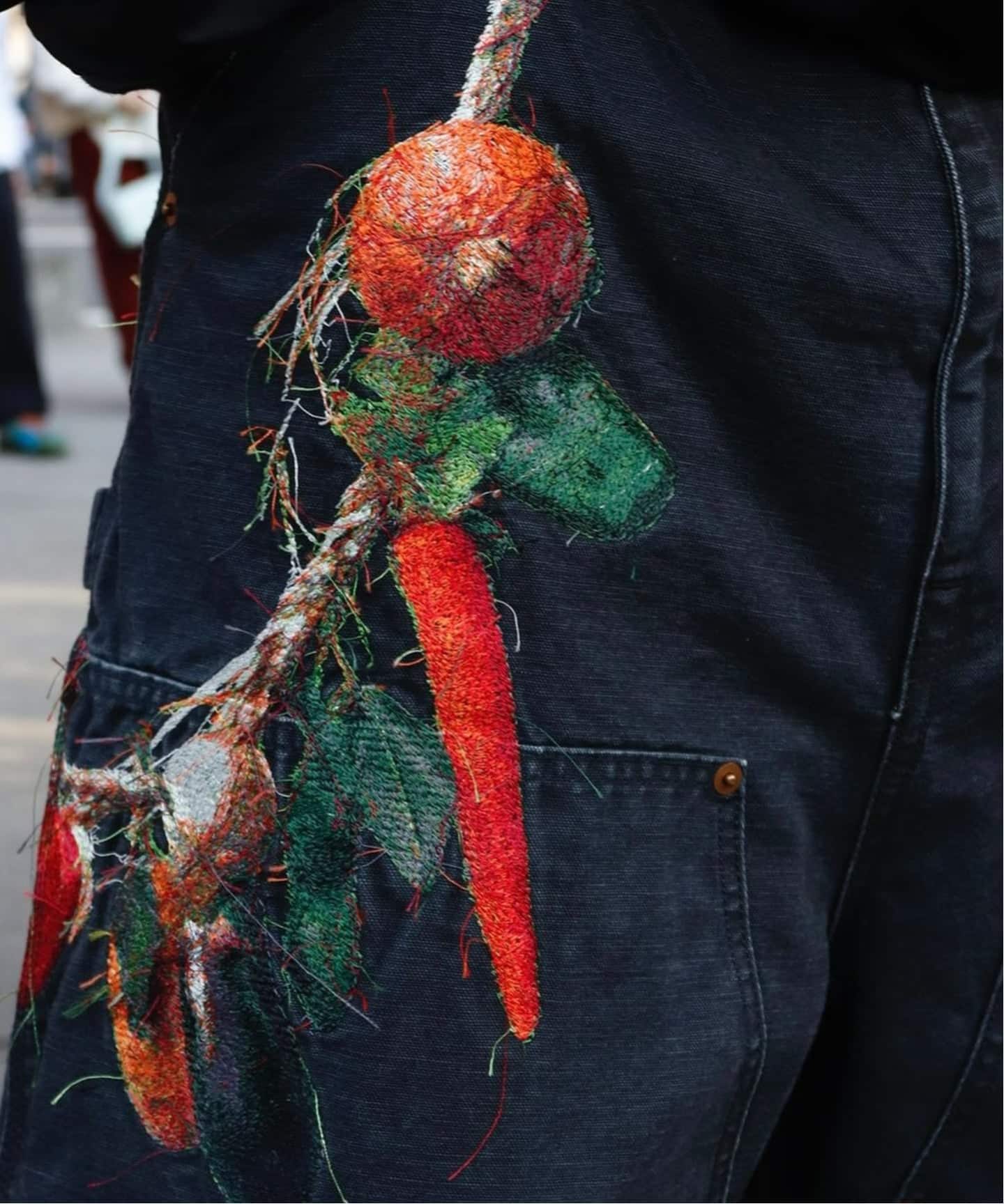 doublet / ダブレット VEGETABLE EMBROIDERY CUT-OFF PT（ショート