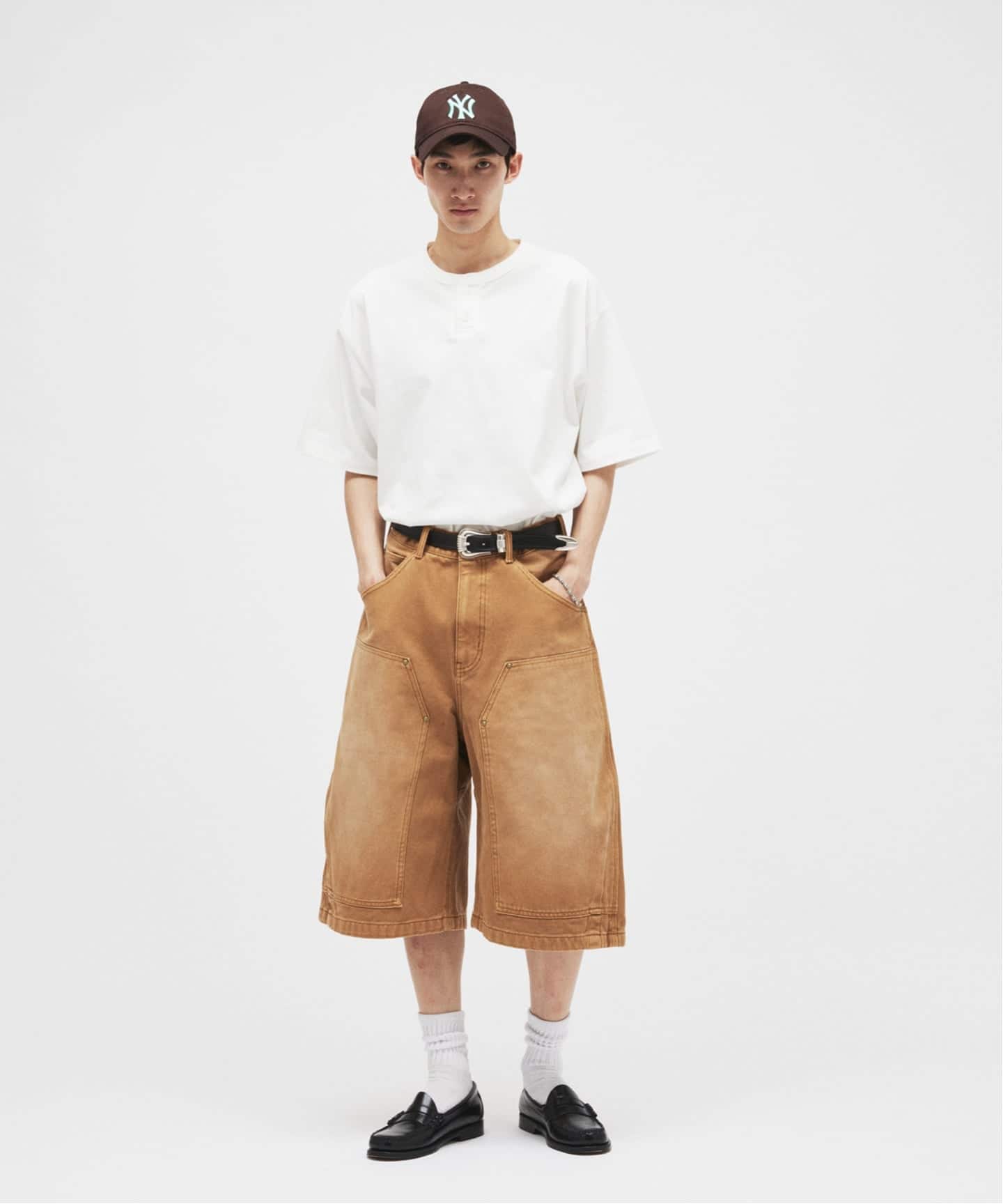 フェード ダブルニー ダック ショーツ（ショート・ハーフパンツ