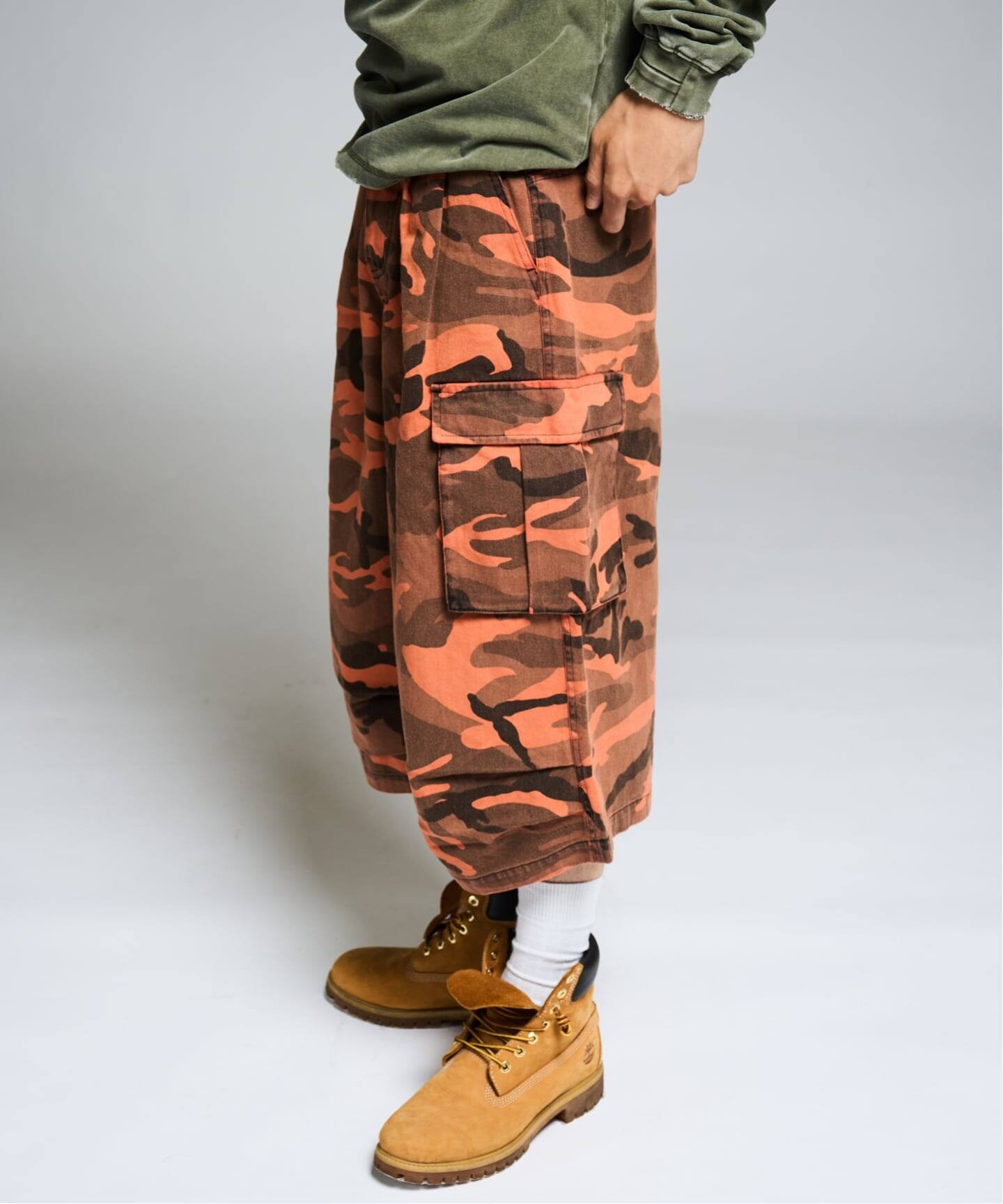 カモフラカーゴショートパンツ / J Camouflage Cargo Pants（ショート