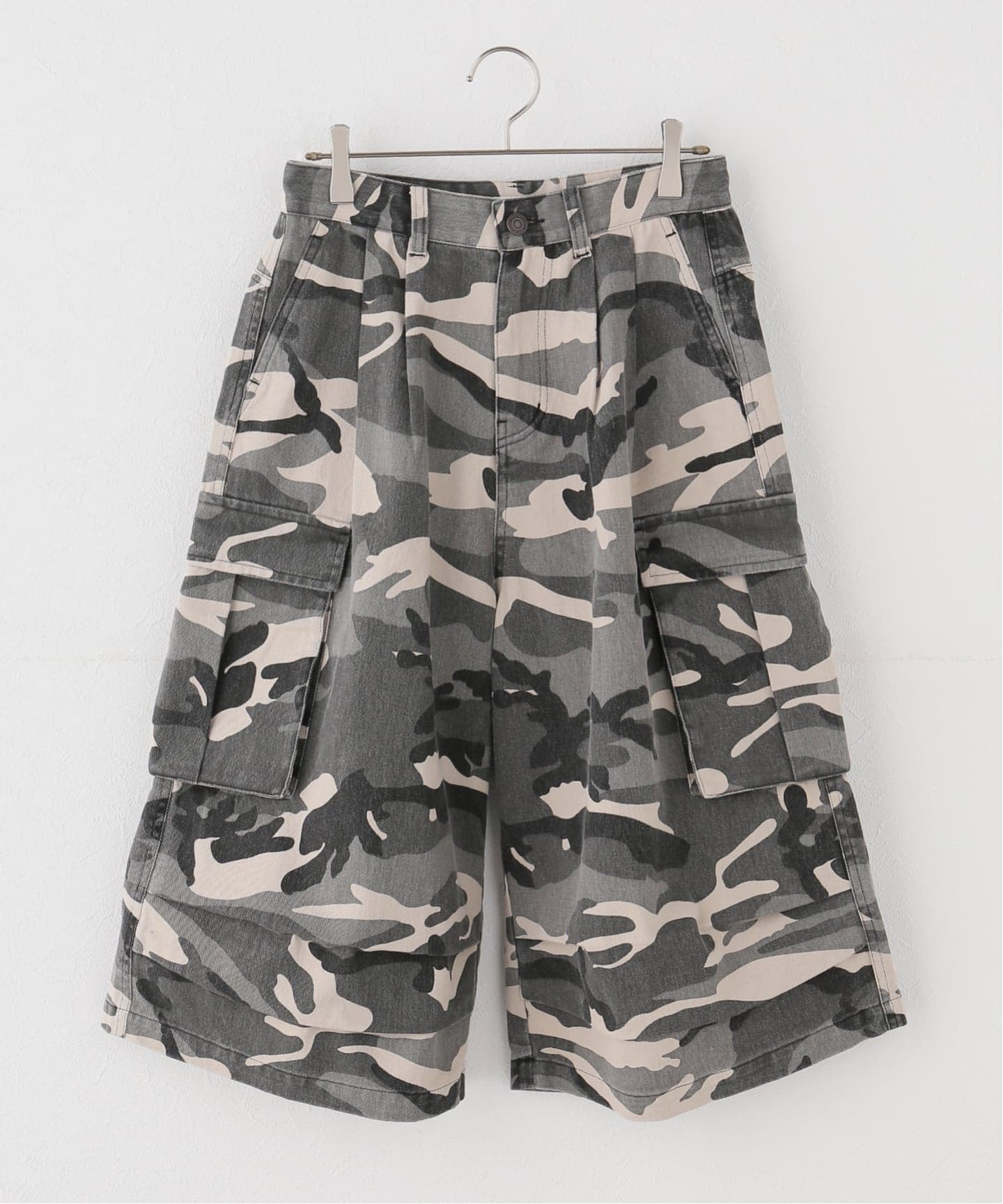 カモフラカーゴショートパンツ / J Camouflage Cargo Pants（ショート