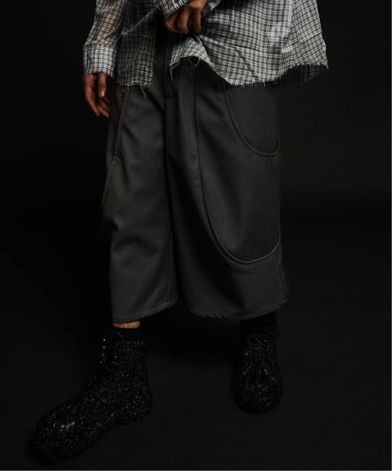 GOAT ESSENCE / ゴートエッセンス TUCK CURVE WIDE SHORTS（ショート 