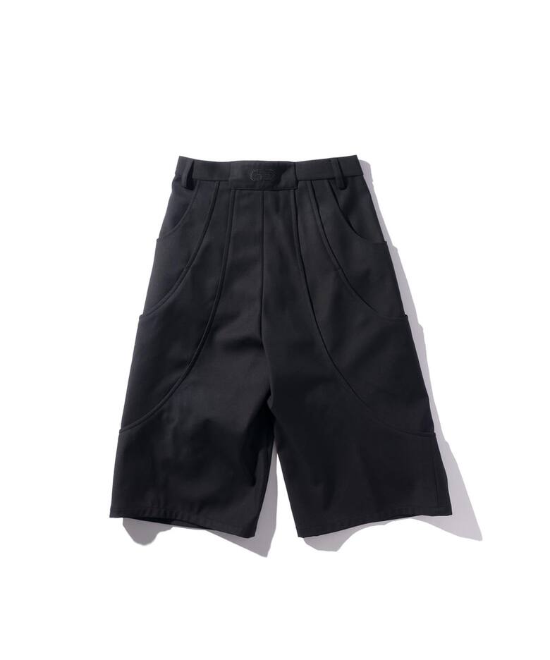 GOAT ESSENCE / ゴートエッセンス TUCK CURVE WIDE SHORTS（ショート 