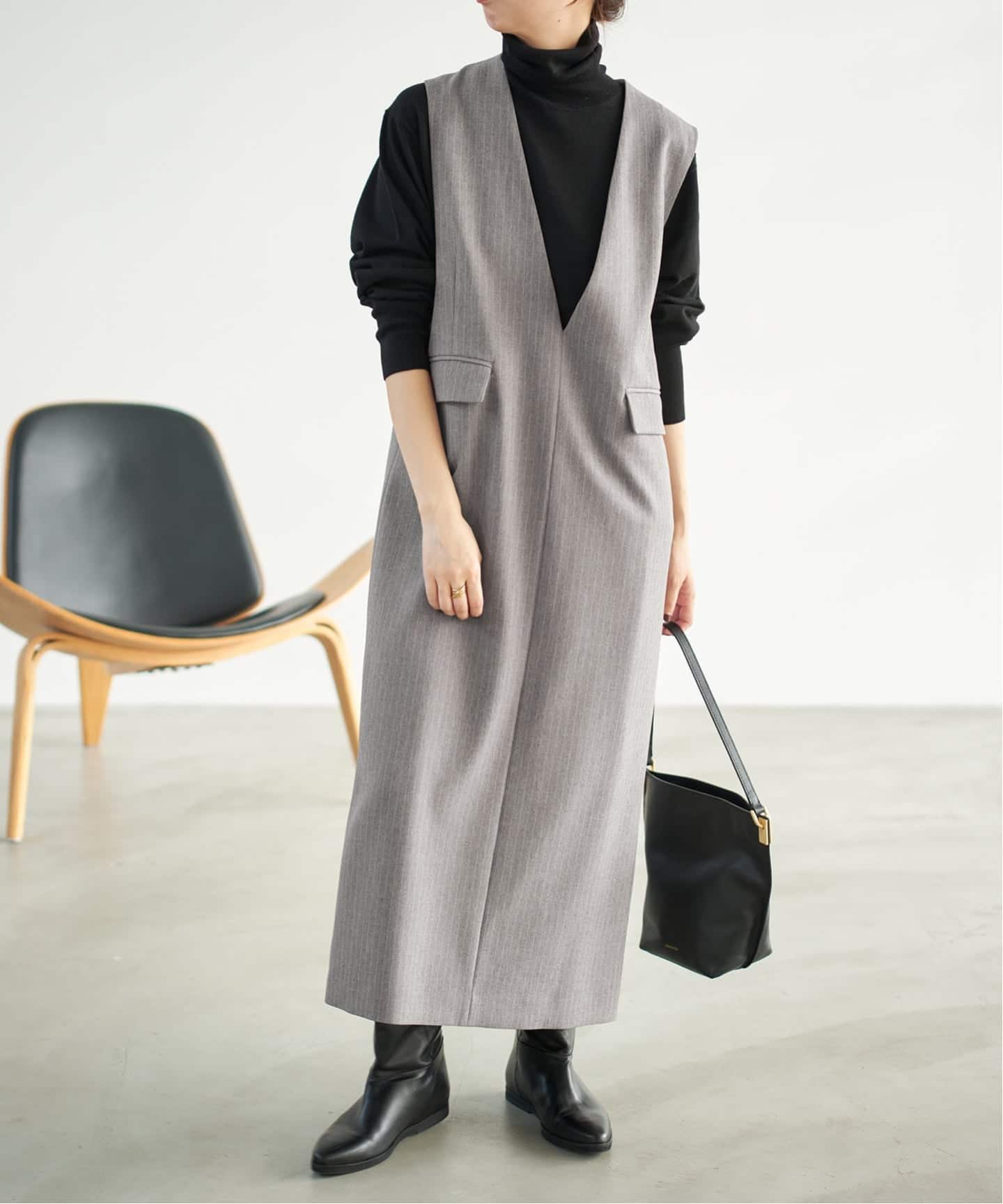 エストネーション　ダブルクロスVネックワンピース WEB限定 / 追加予約》ダブルクロスVネックワンピース（ワンピース