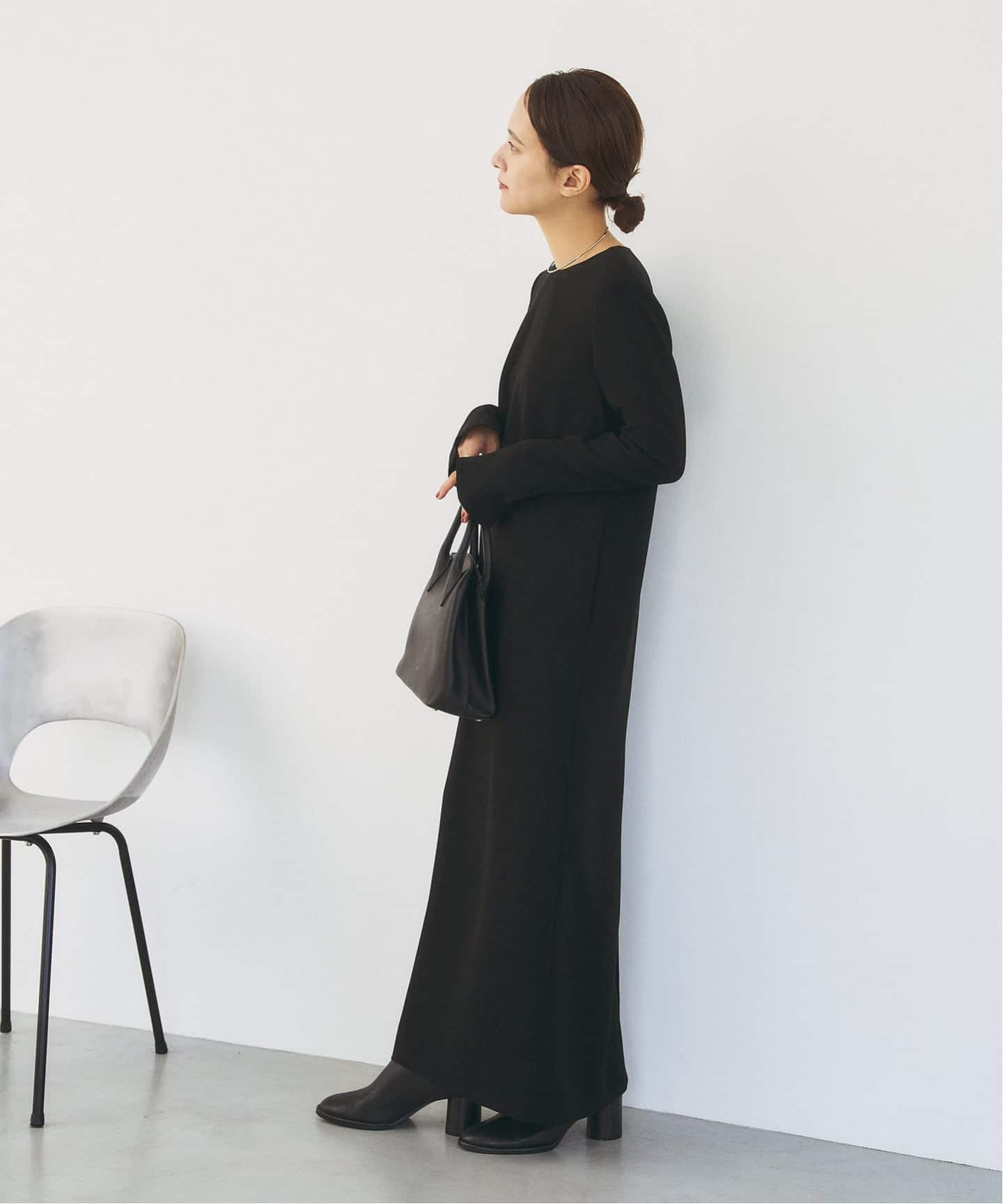 追加予約10》ダブルクロスミニマルロングドレス（ワンピース）｜HARDY