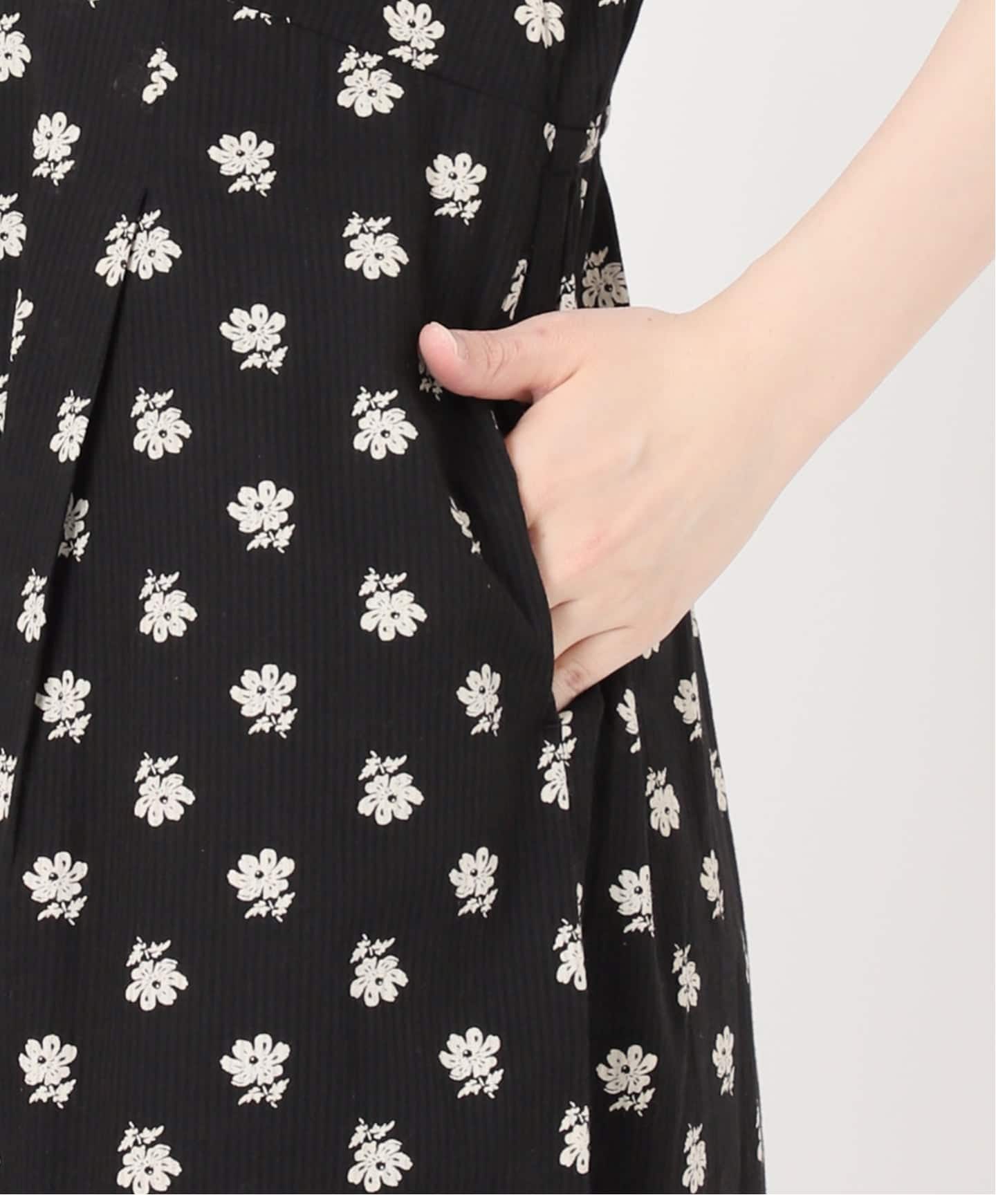 別注 / WEB限定追加予約》ne Quittez pas Cotton Dobby Stripe Flower