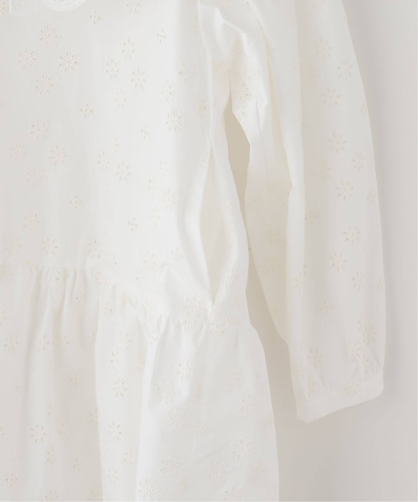 土日値下　HOLIDAY LACE BIG COLLAR MINI DRESS HOLIDAY/ホリデイ】LACE BIG COLLAR MINI DRESS（ワンピース