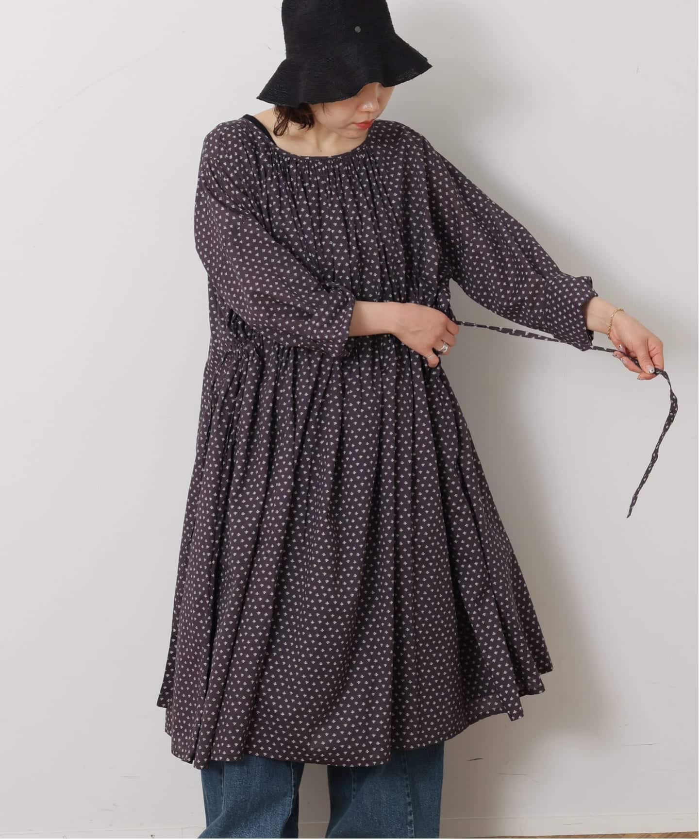 ワンピース SOOR PLOOM stencil dune dress 6y SOIL】FLOWER PRINT GATHERED SMOCK DRESS（ワンピース）｜journal