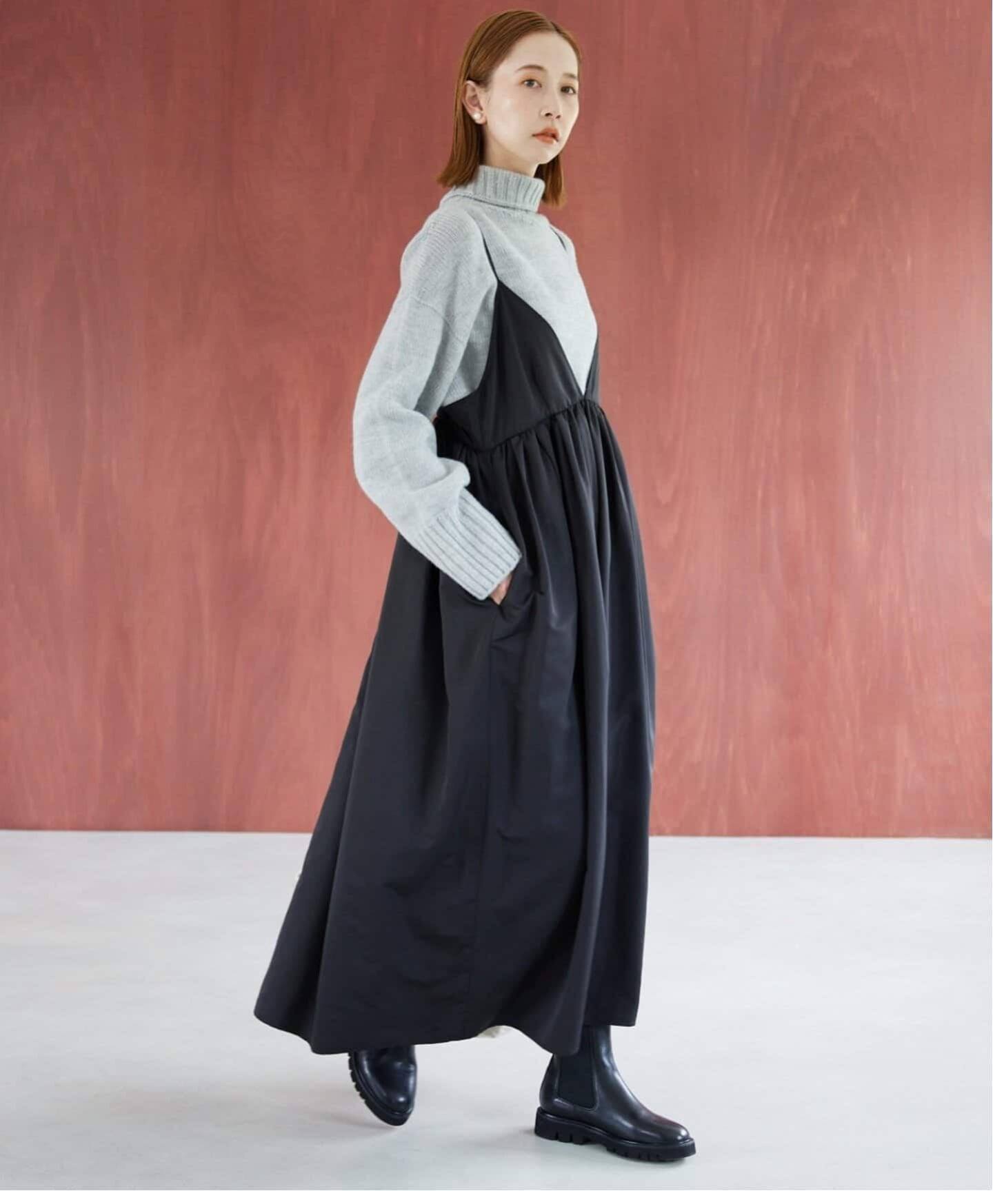 SLOBE IENA タフタギャザーキャミワンピース/36/ブラック WEB限定/追加4》タフタギャザーキャミワンピース（ワンピース）｜SLOBE